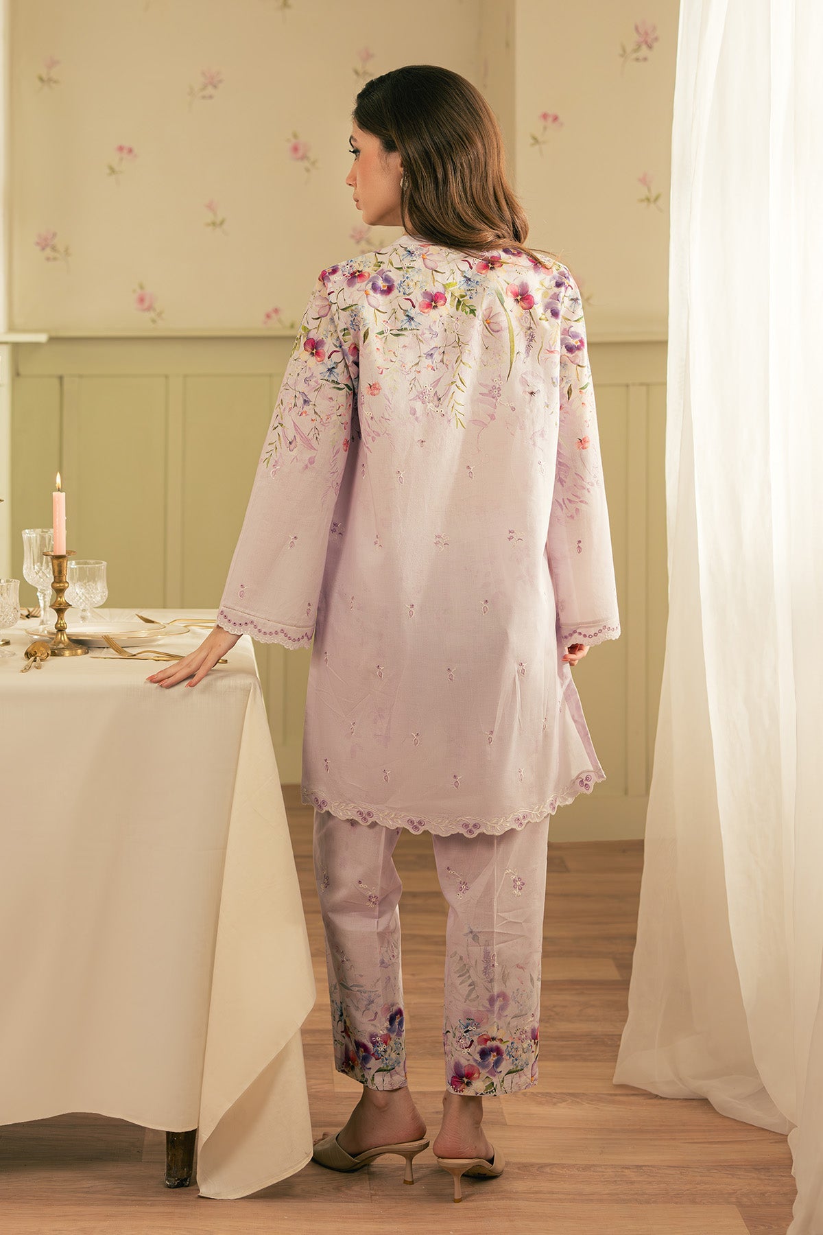 https://cdn.shopify.com/s/files/1/0704/5916/2937/files/NAT05483-Enhanced-NR.jpg?v=1752139829