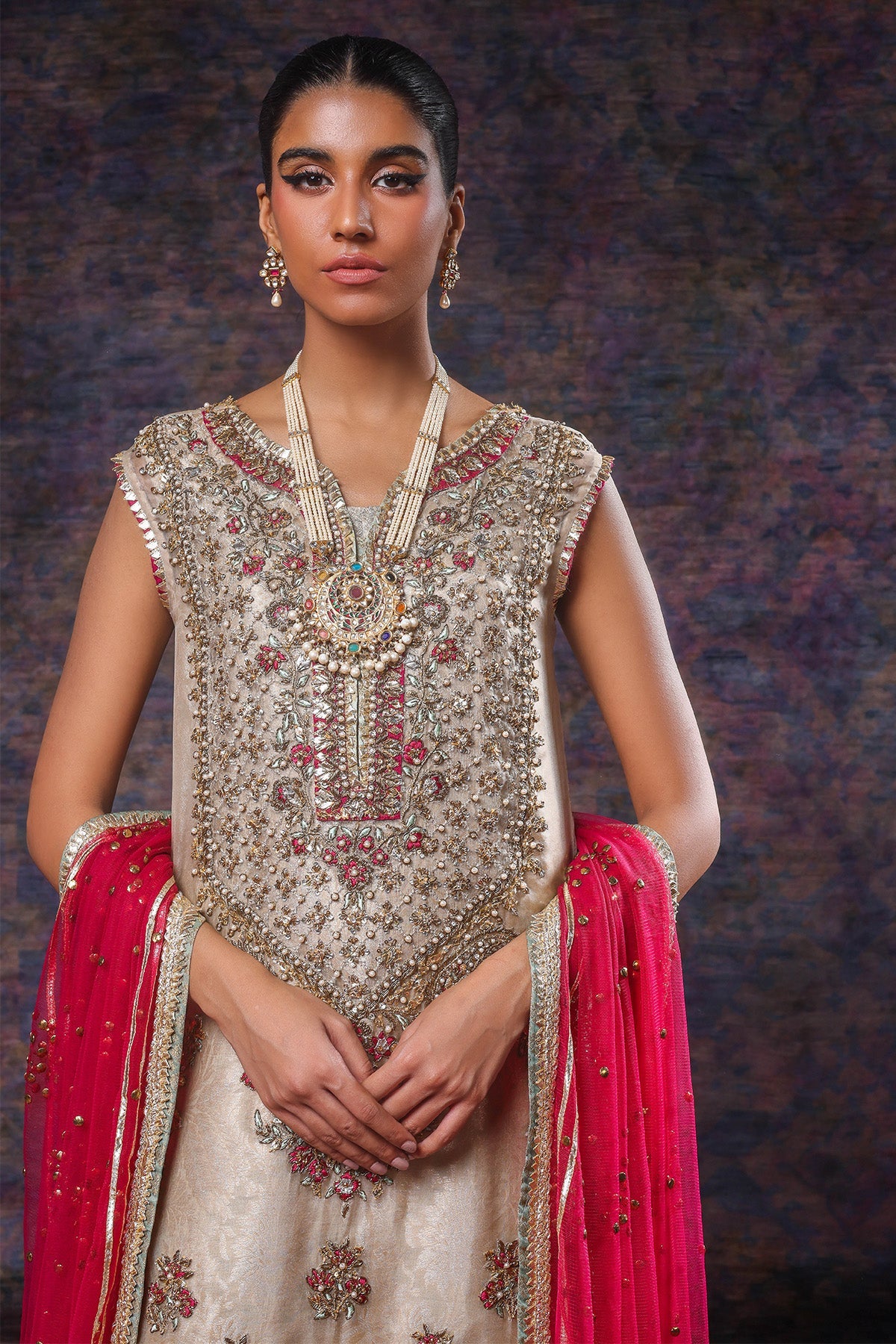 Nickie Nina