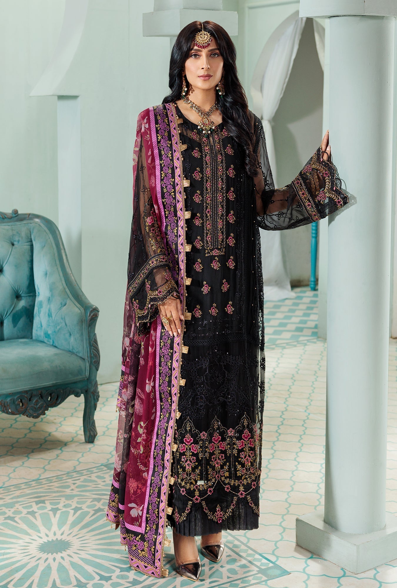 NOOR-CHIFNLSRKRI22-D8-NOIR-S