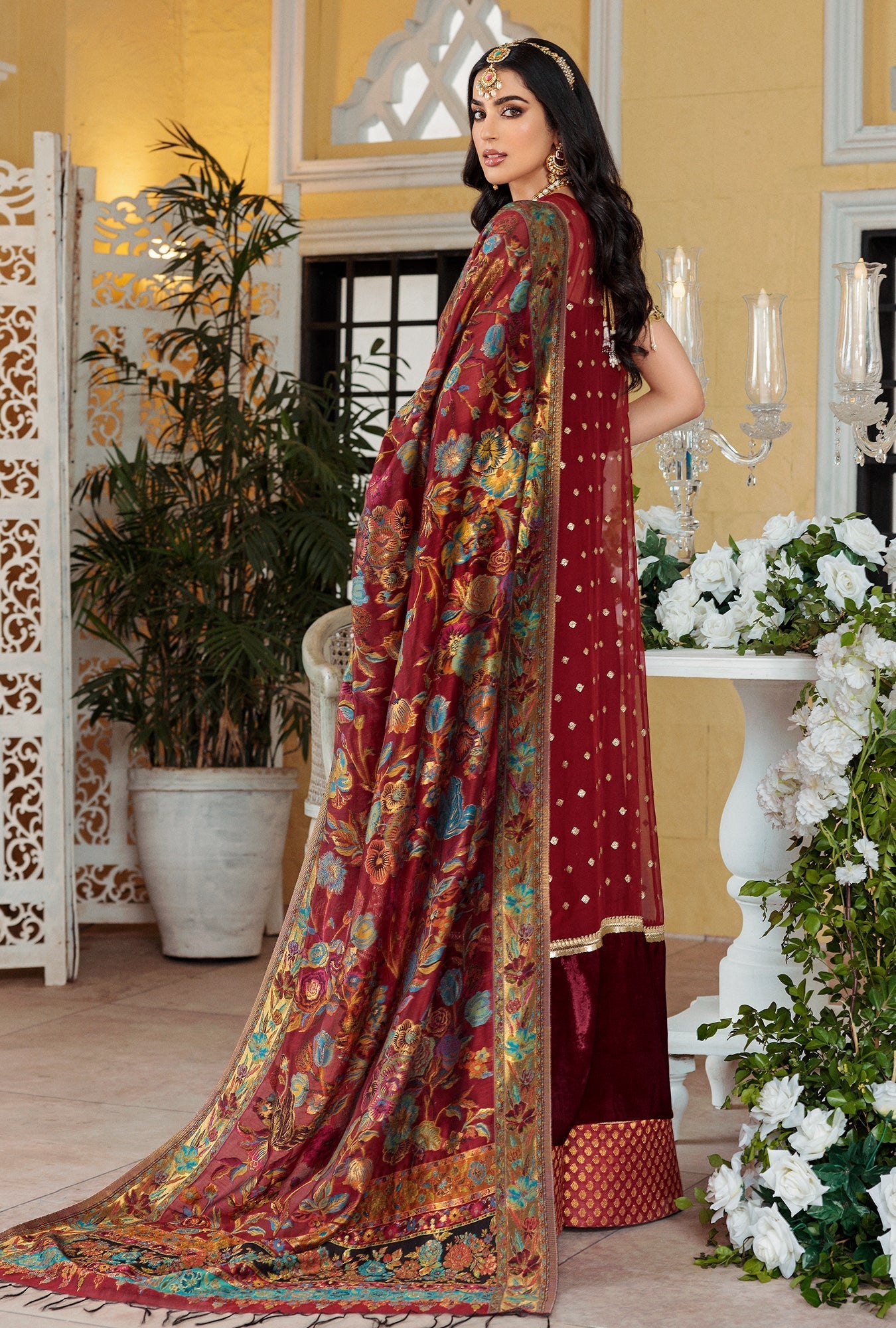 NOOR-KAANI22-D1-CARMINE