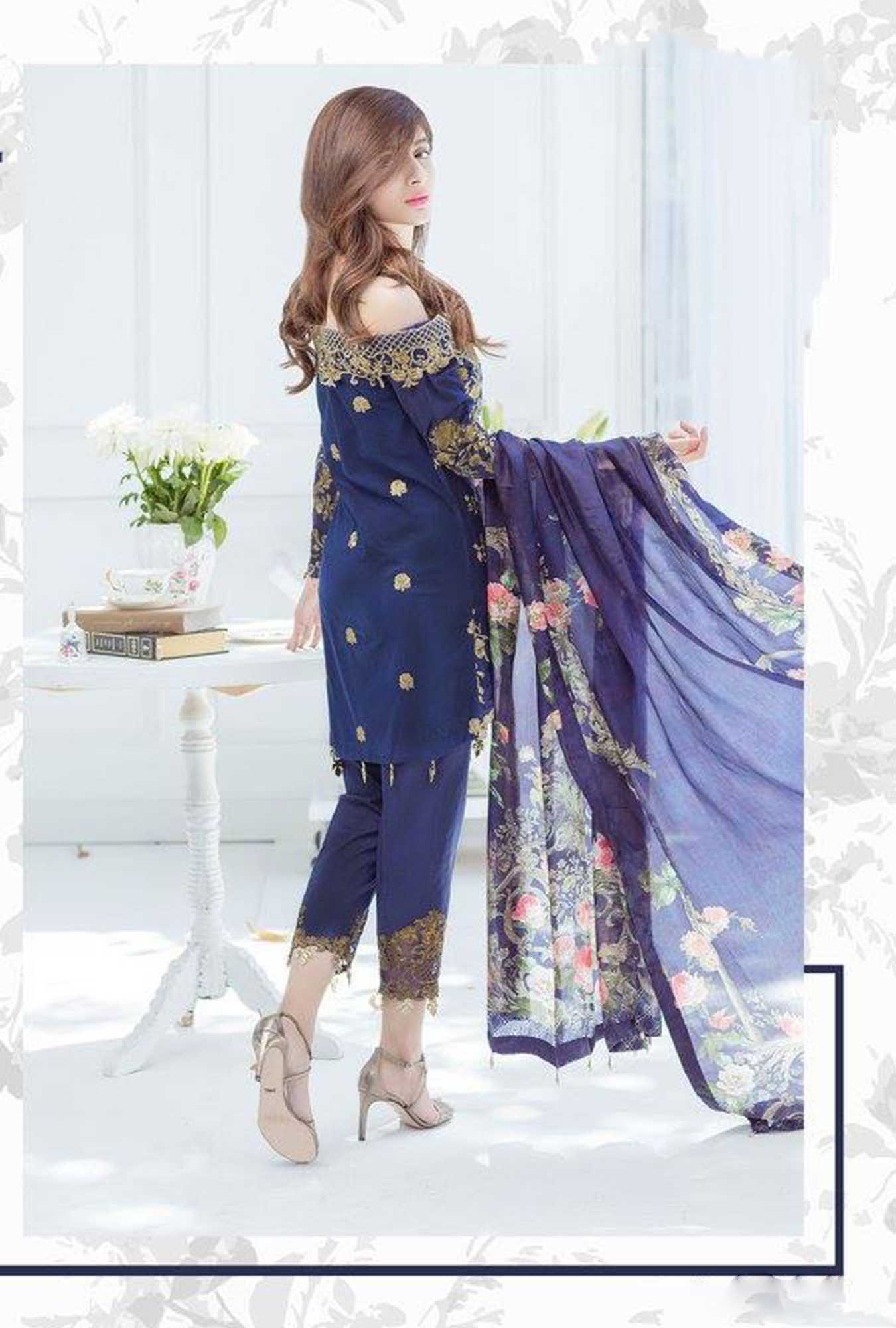 D-1 Luxe17