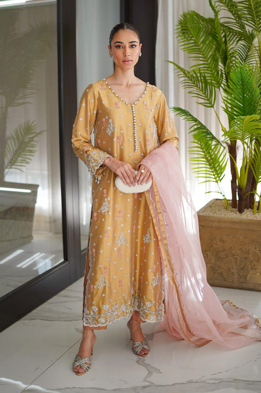 Noor Gold