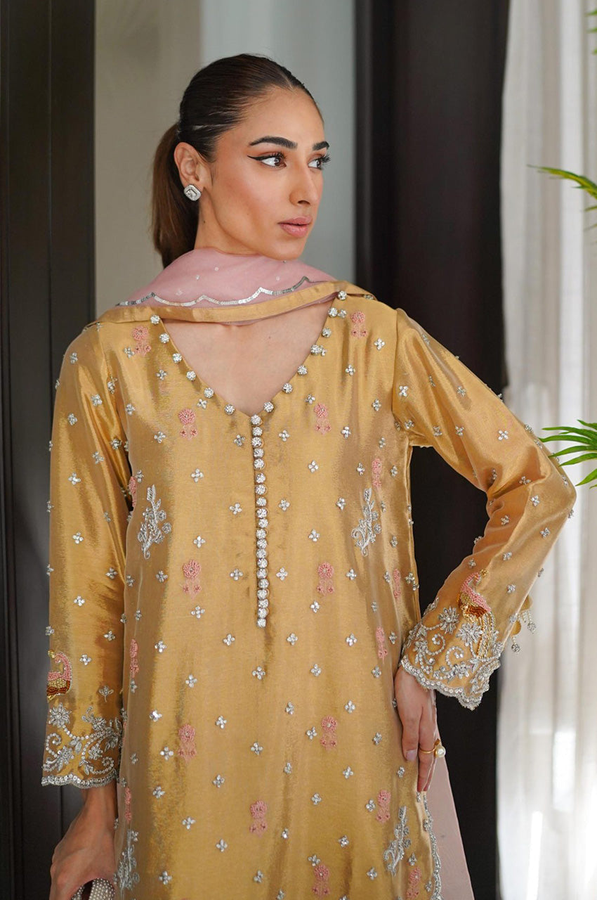 Noor Gold