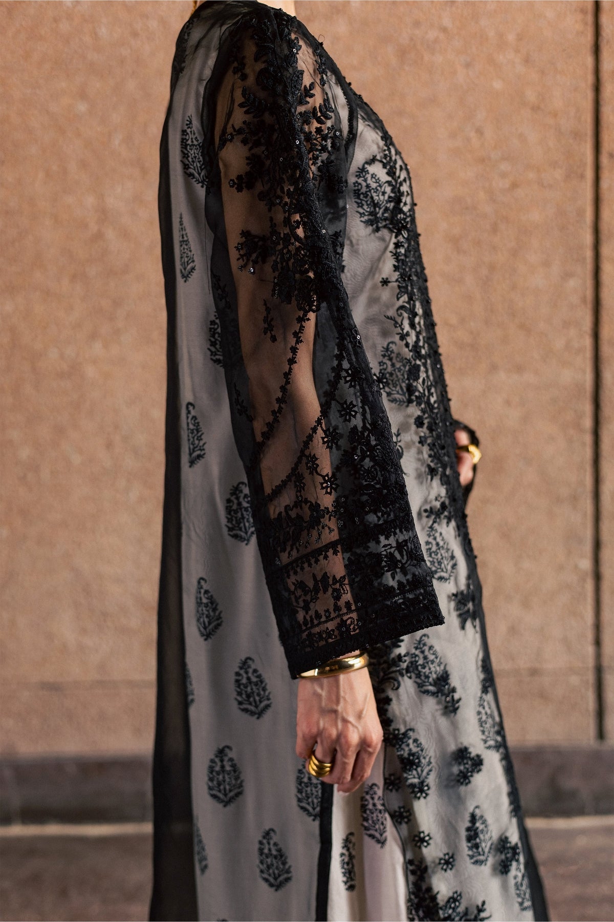 Organza Black White 3Pc - Festive Luxe Pret