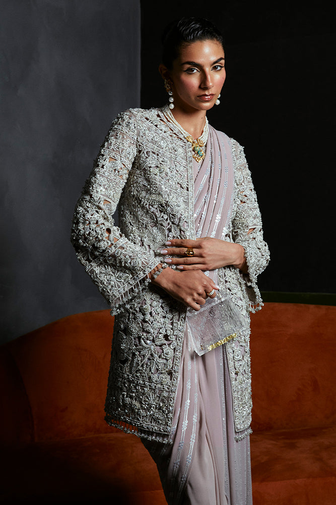 https://cdn.shopify.com/s/files/1/1146/5868/files/Outfit03_10.jpg?v=1710412137