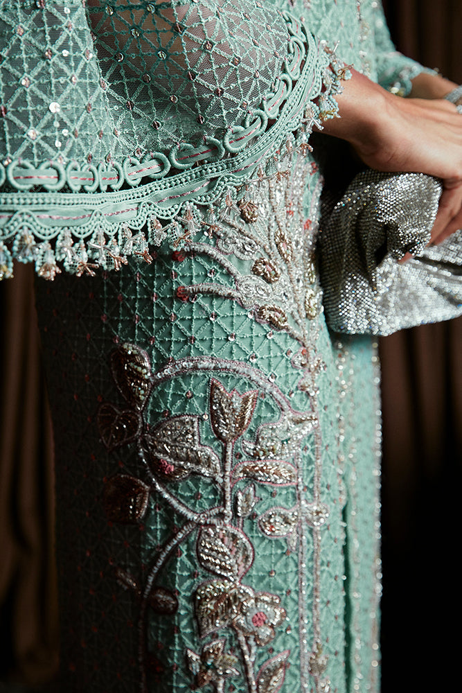 https://cdn.shopify.com/s/files/1/1146/5868/files/Outfit03_6.jpg?v=1710412513