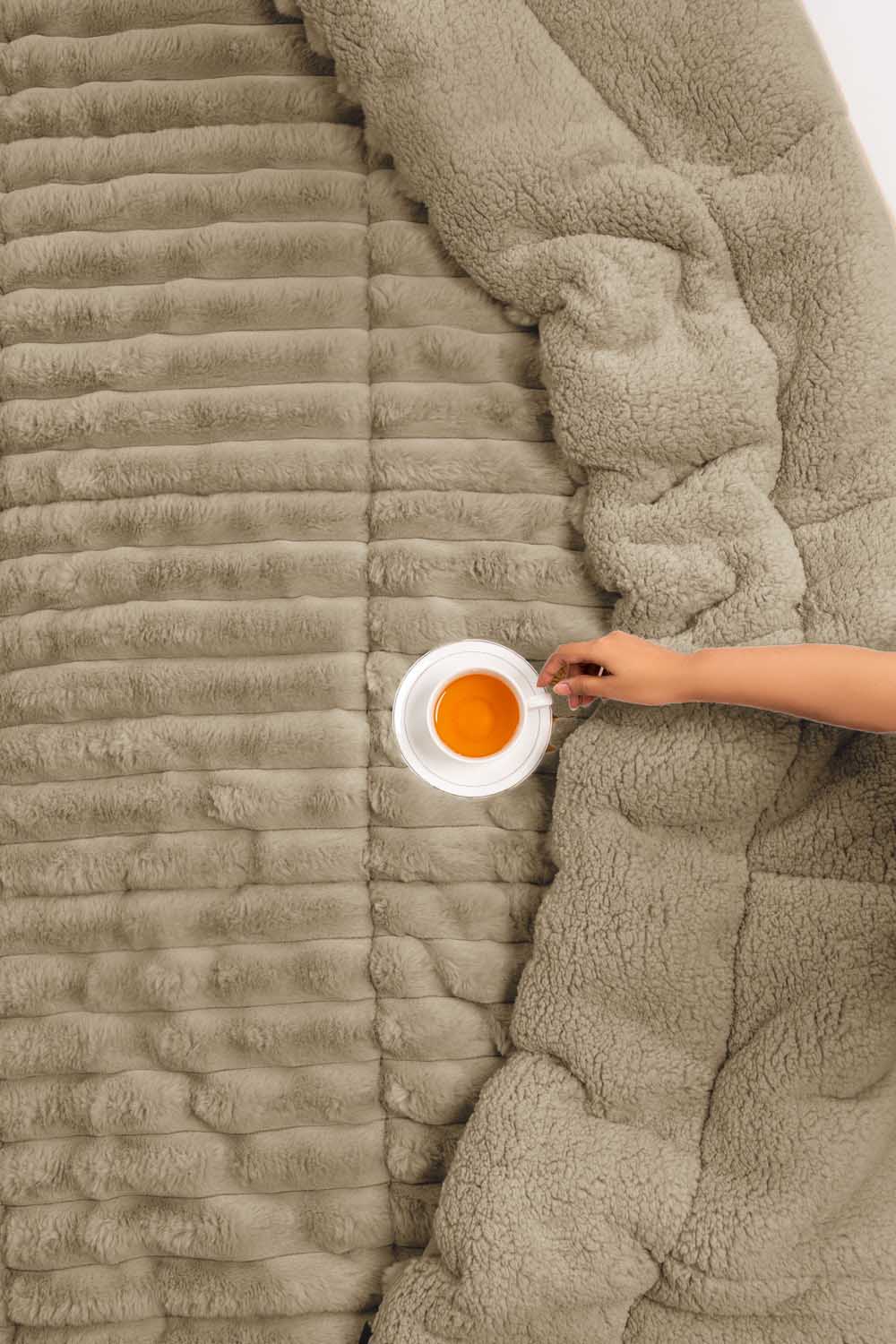 Oxford Tan Fleece Comforter