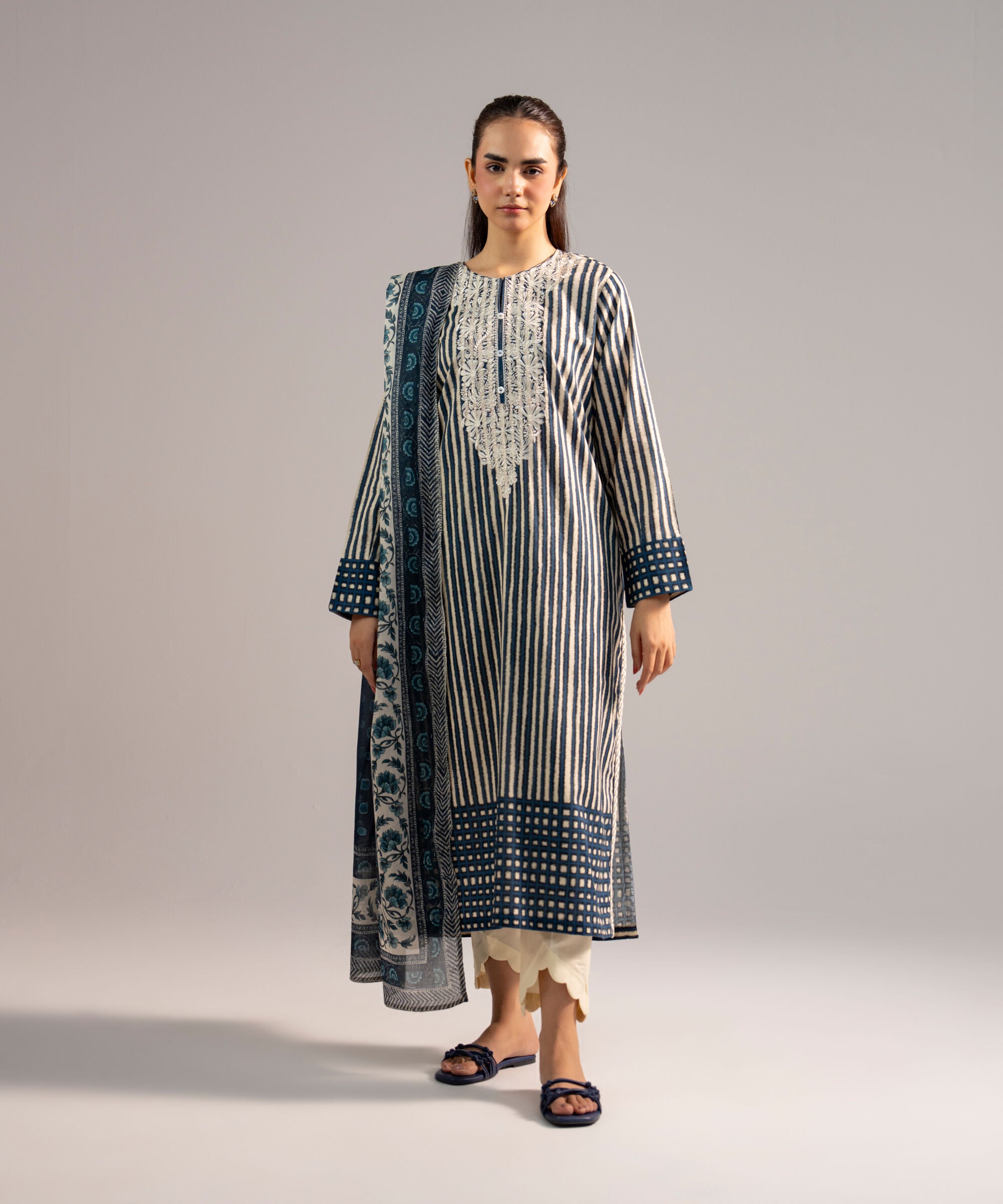 Lawn Printed Dark Blue Dupatta