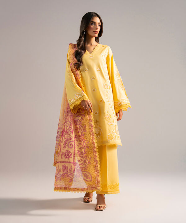 3 Piece - Embroidered Lawn Suit