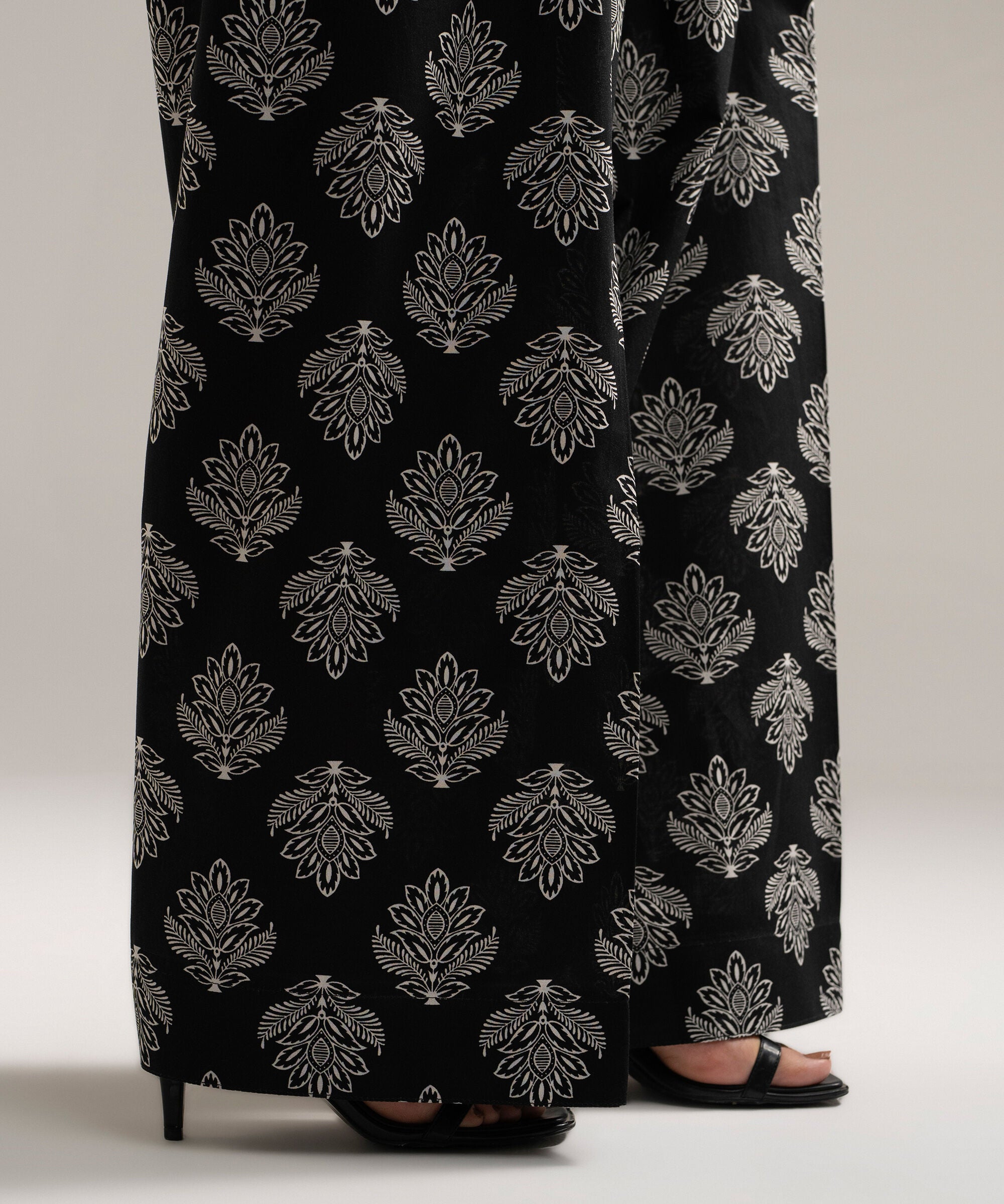 Women's RTW Cambric Printed Black Shalwar