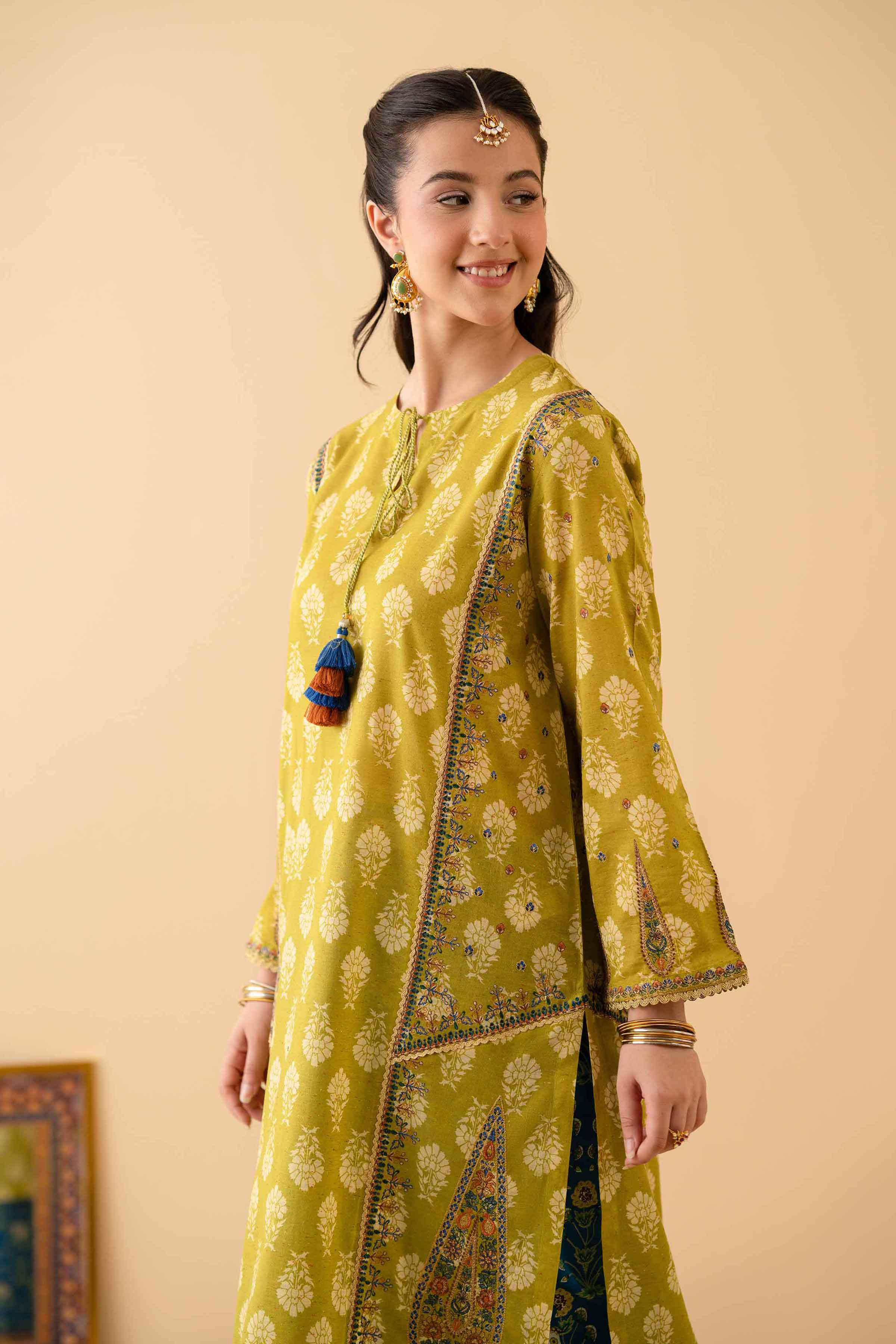 2 Piece - Printed Embroidered Suit - PE25-491