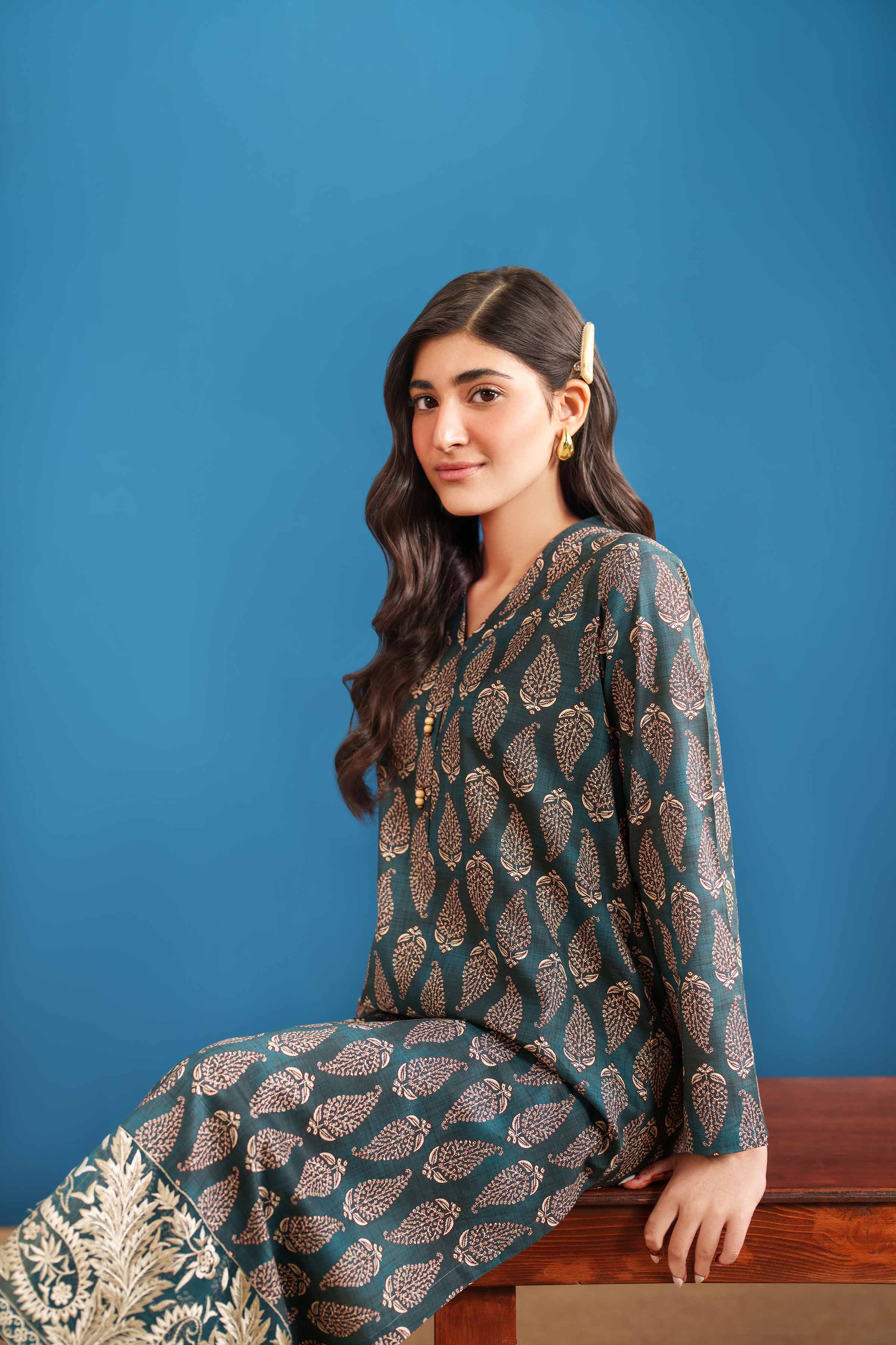 2 Piece - Printed Embroidered Suit - PE25-543