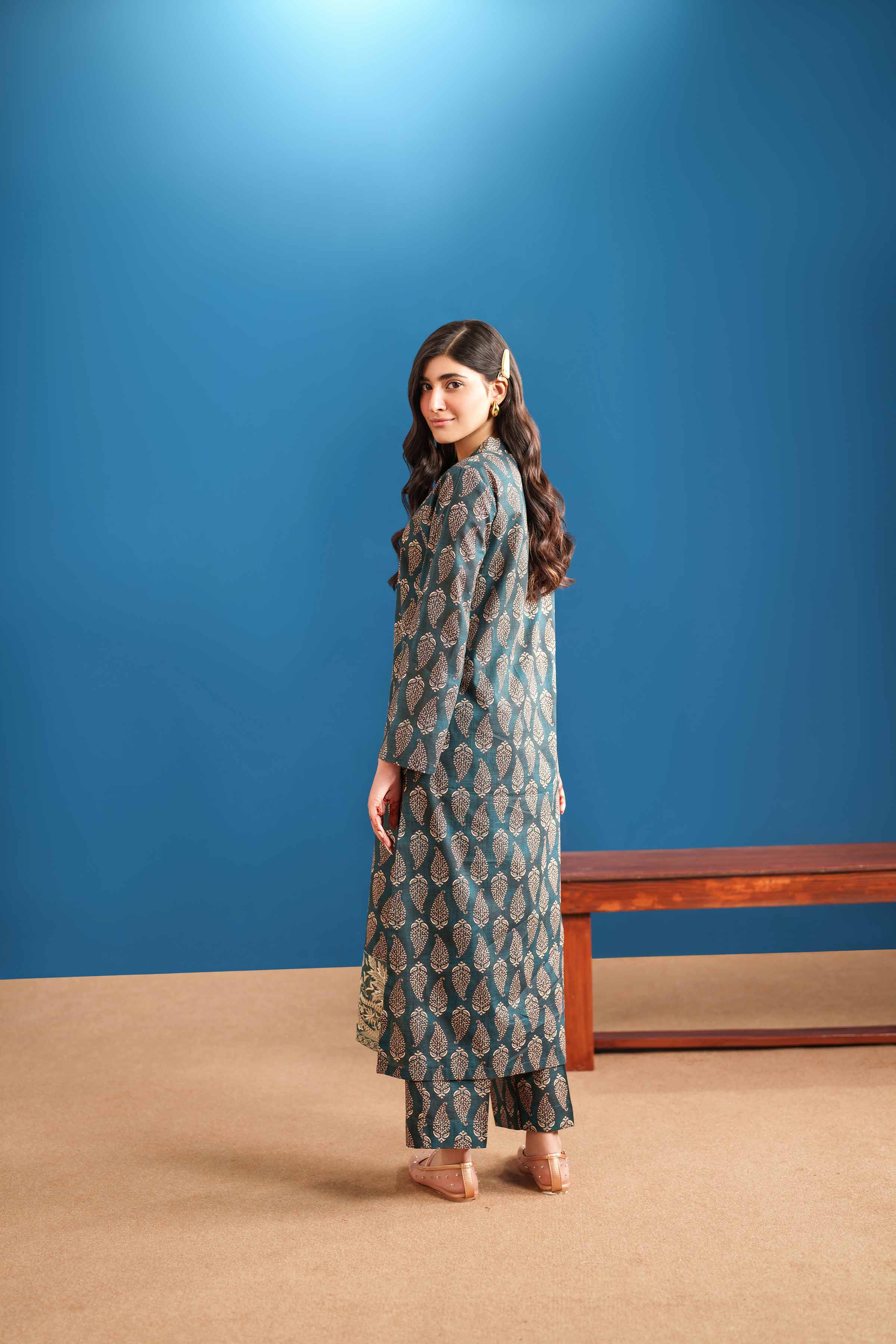 2 Piece - Printed Embroidered Suit - PE25-543