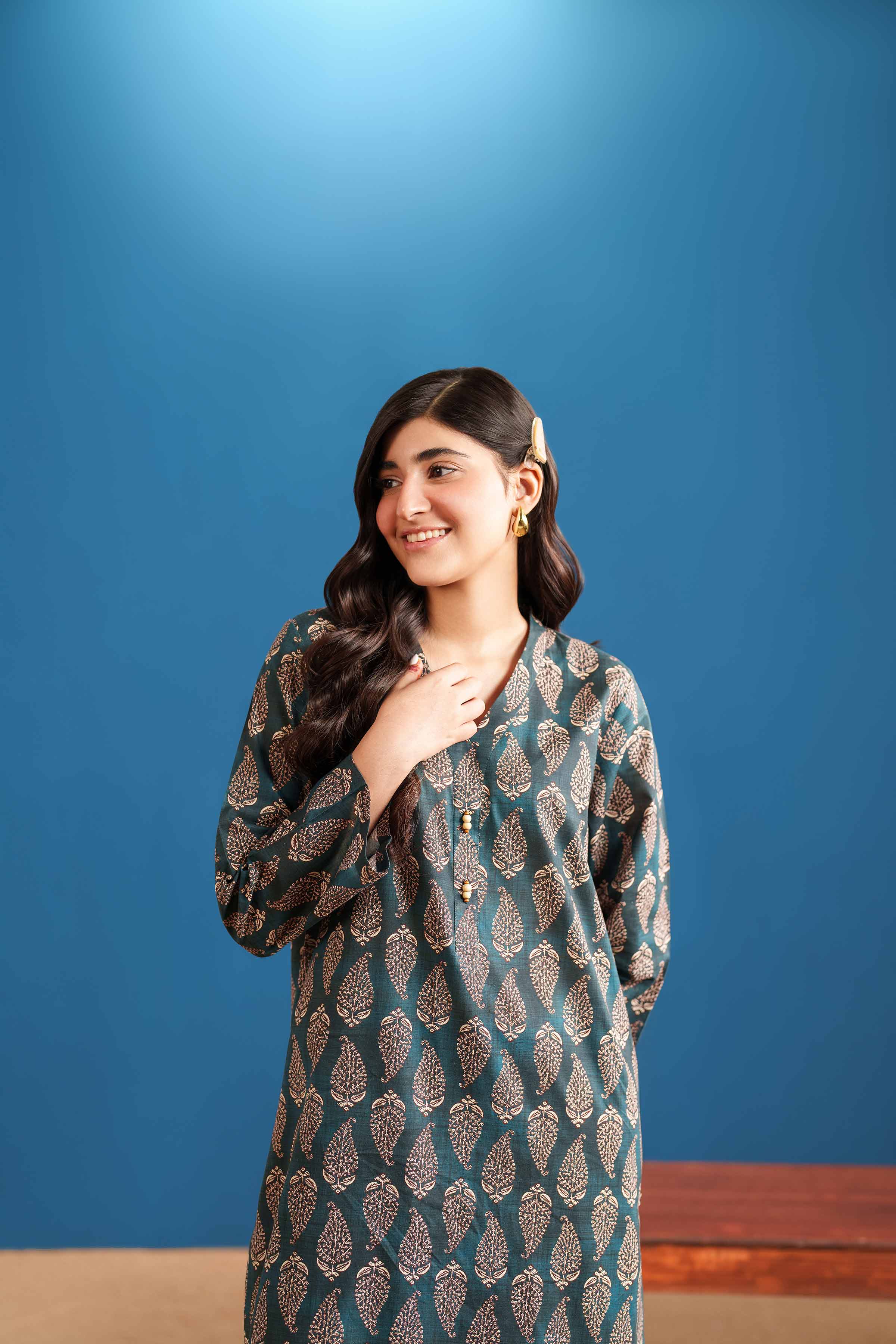 2 Piece - Printed Embroidered Suit - PE25-543