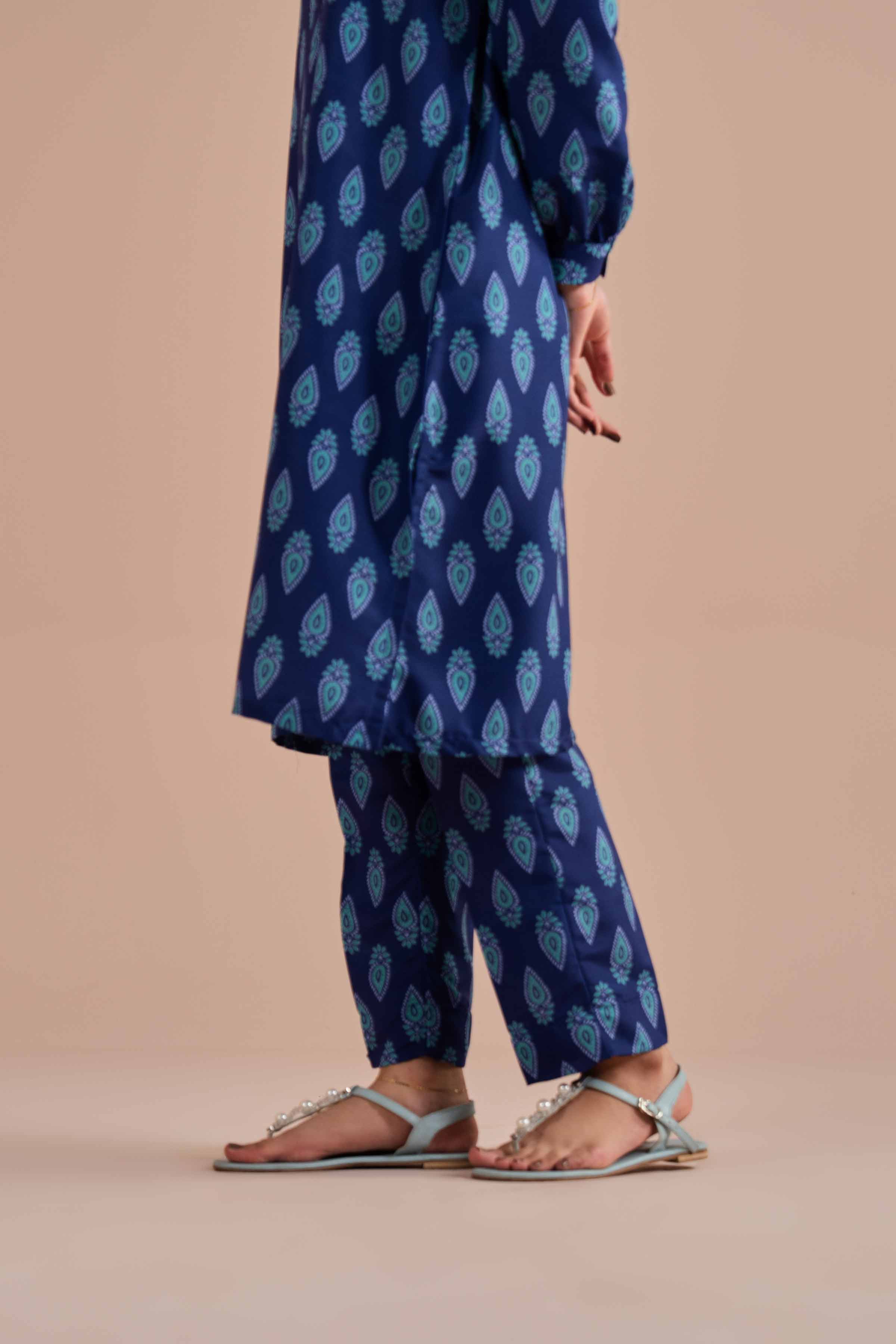 2 Piece - Printed Suit - PE26-17
