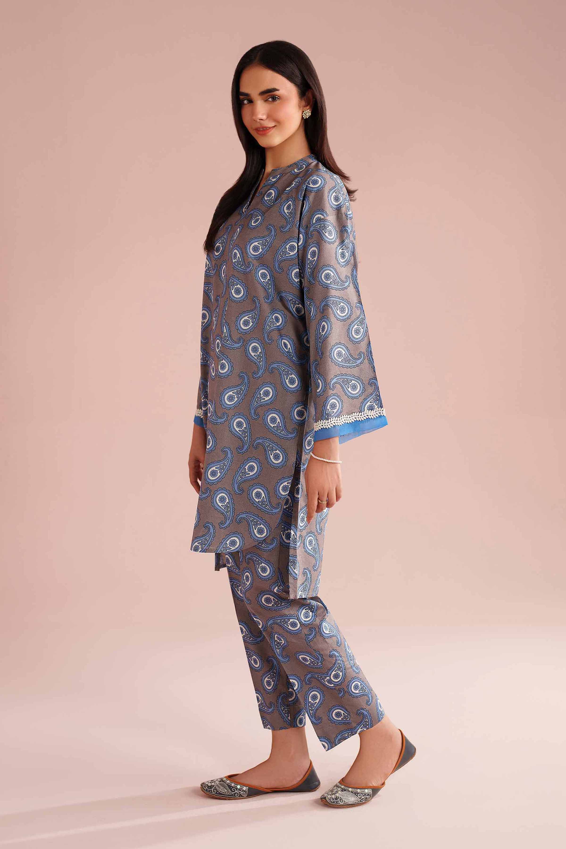 2 Piece - Printed Suit - PE26-182