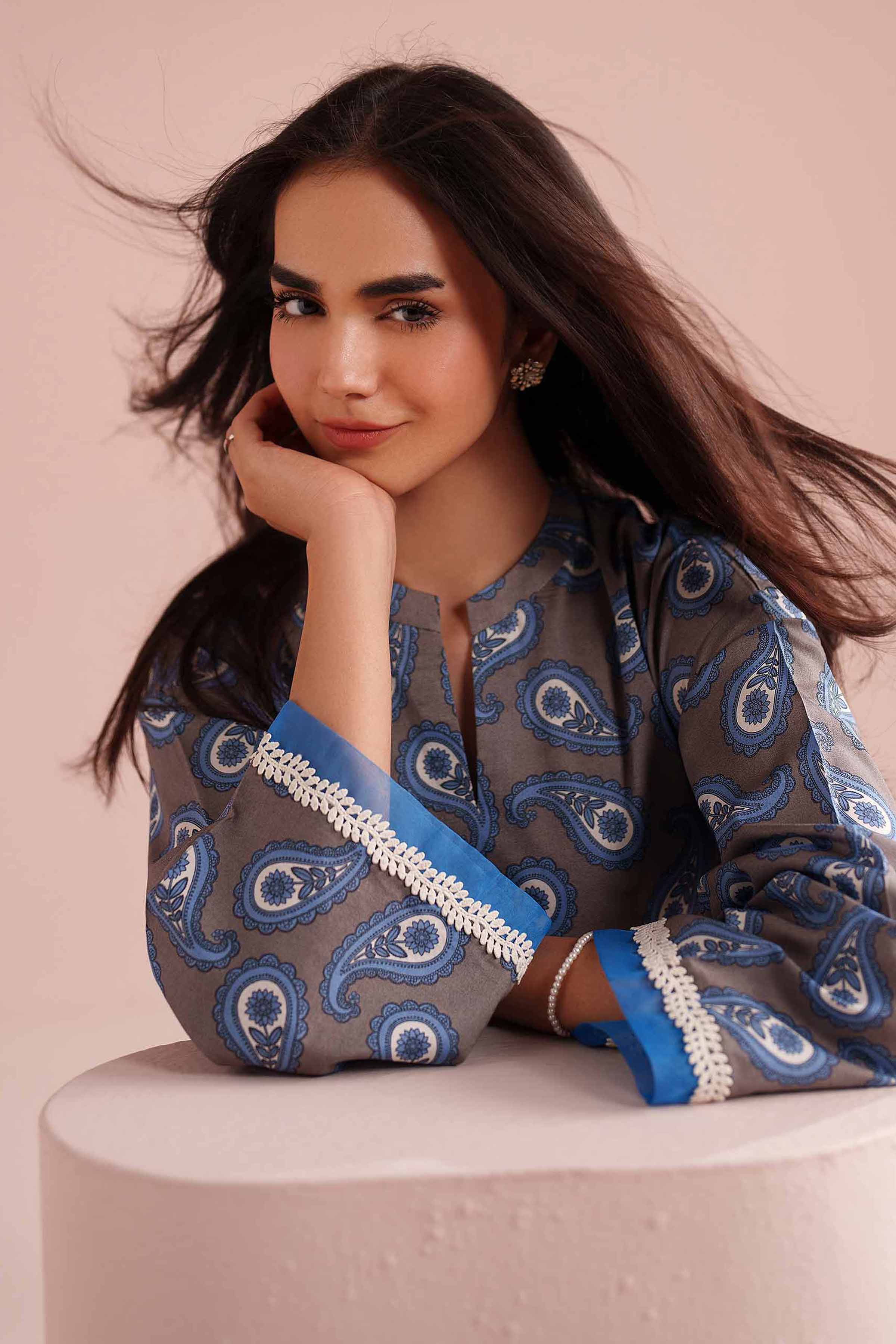 2 Piece - Printed Suit - PE26-182