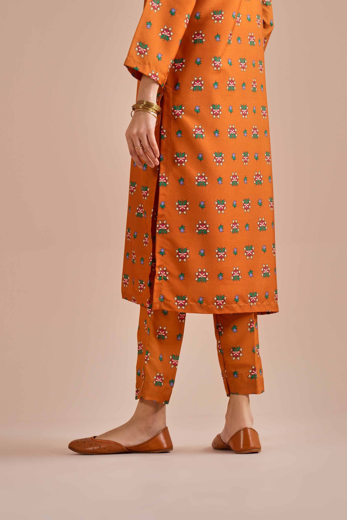 2 Piece - Printed Suit - PE26-19