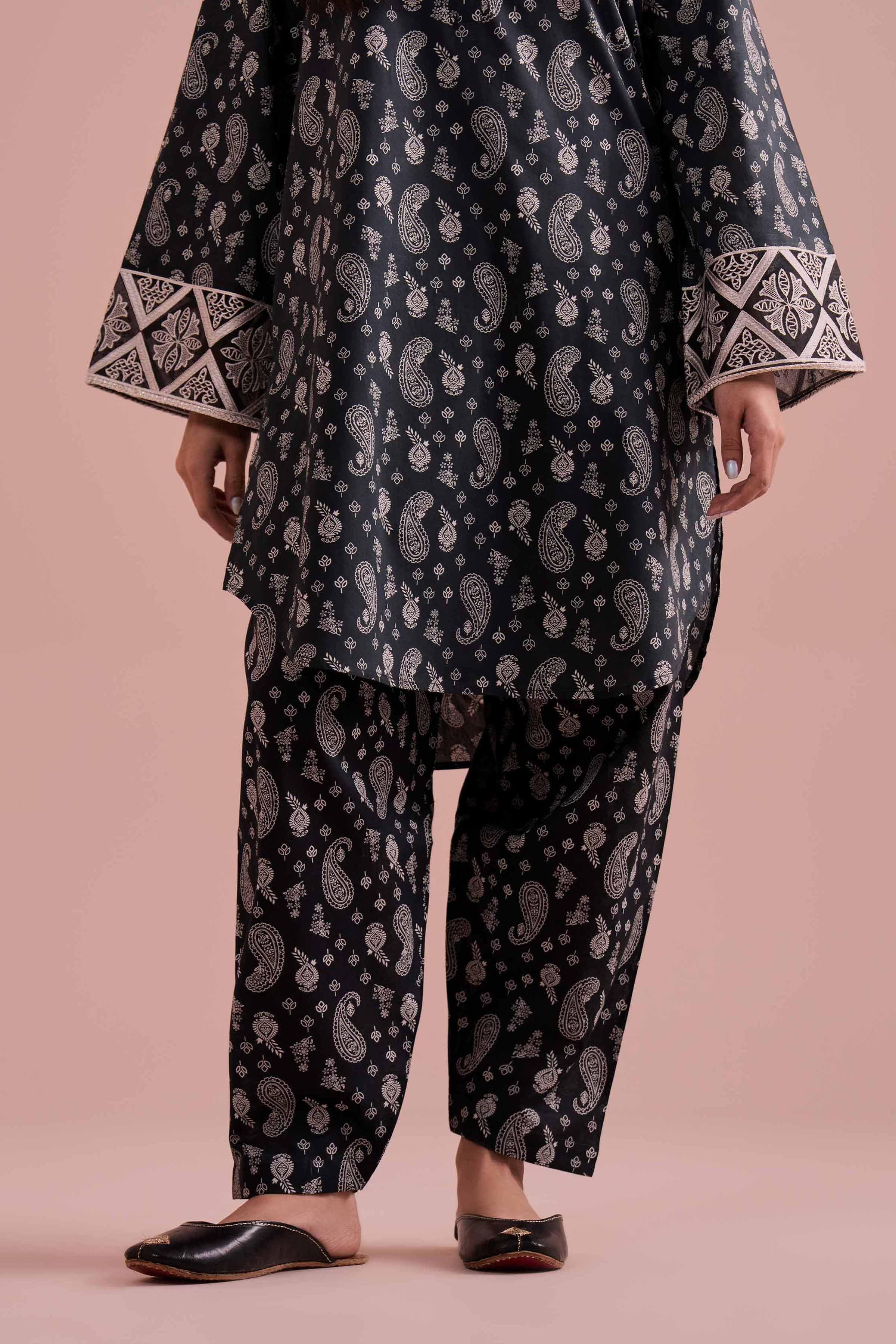 https://cdn.shopify.com/s/files/1/0534/2065/4791/files/PE26-200-_4.jpg?v=1769758387