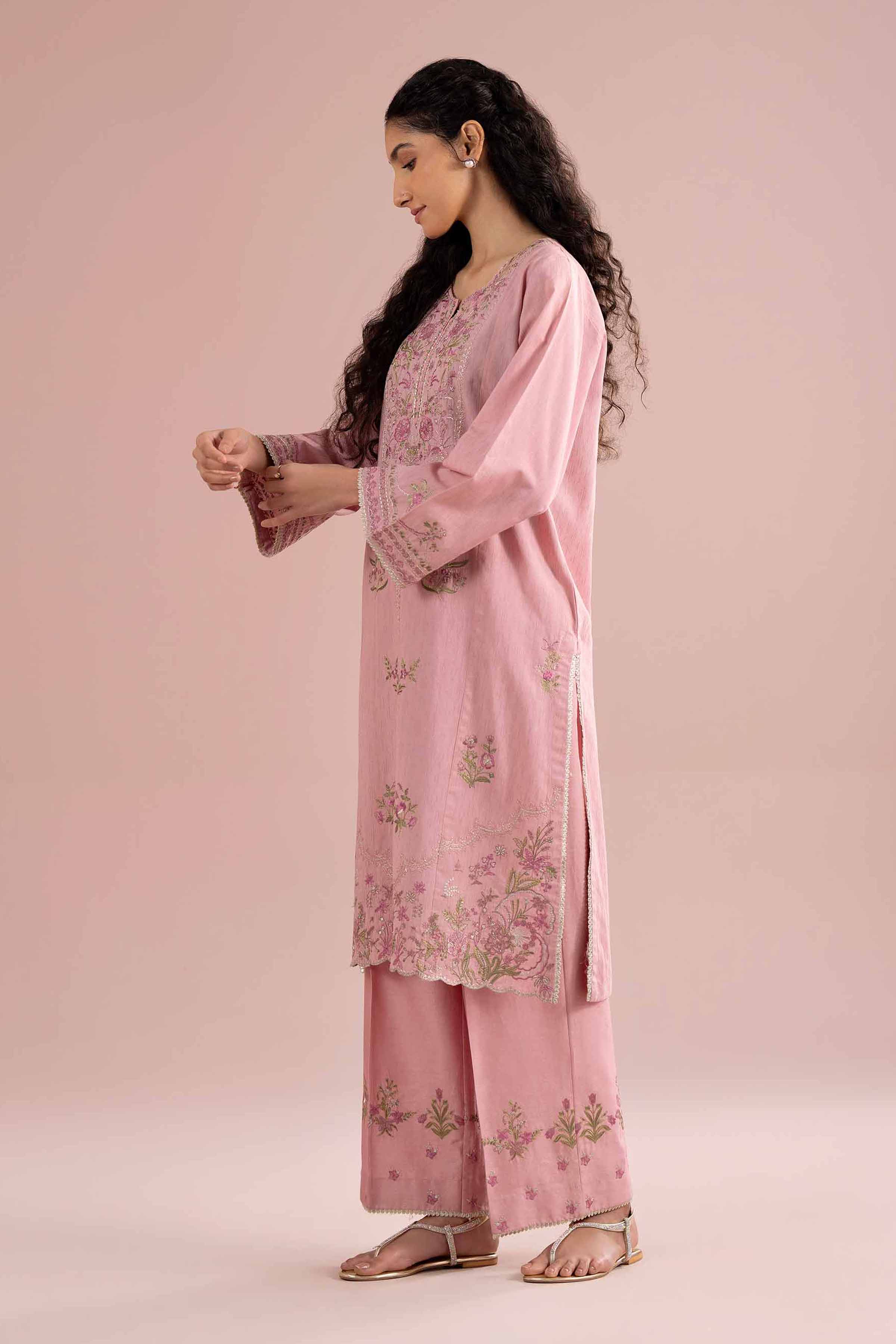 2 Piece - Embroidered Suit - PE26-231
