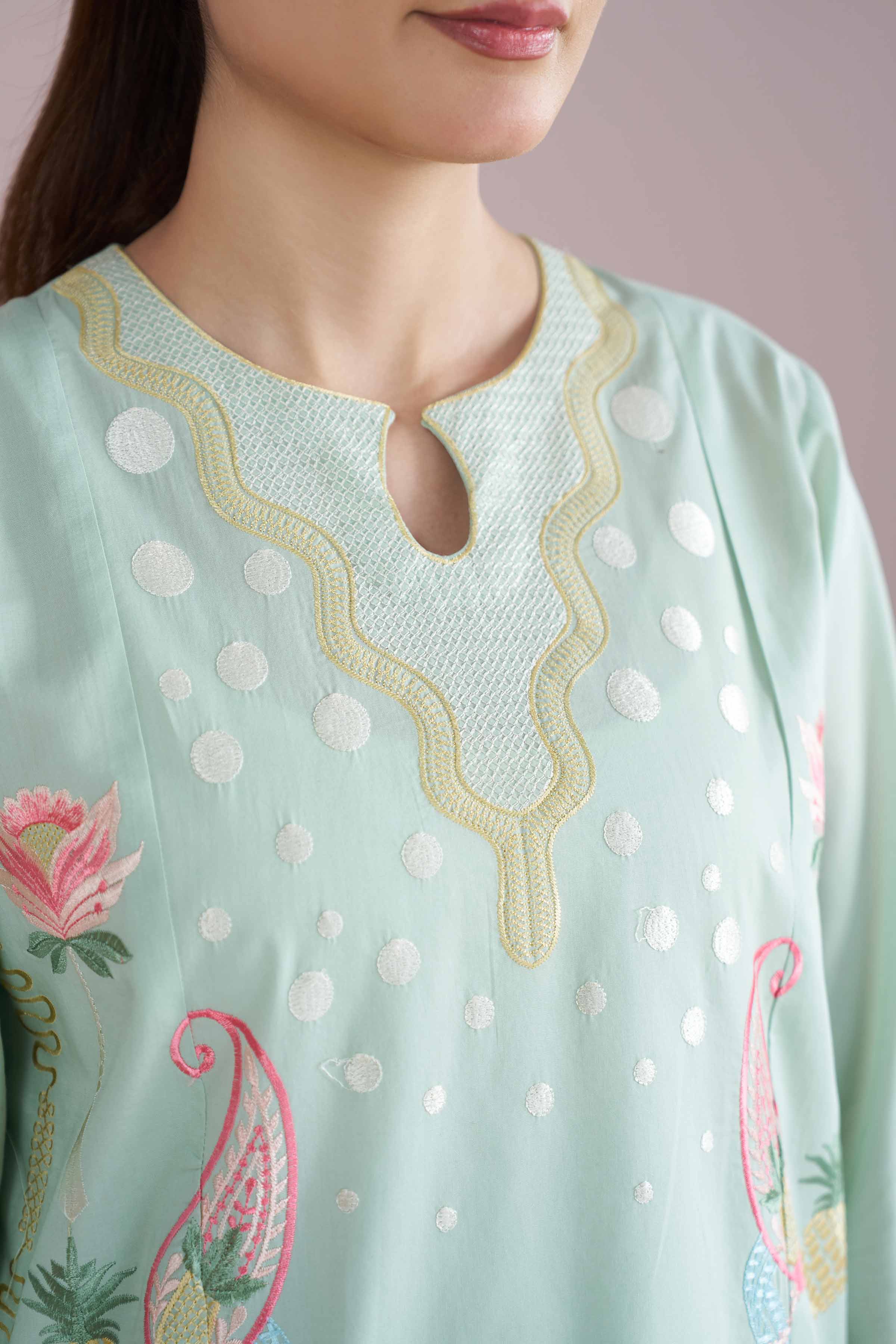 2 Piece - Embroidered Suit - PE26-235