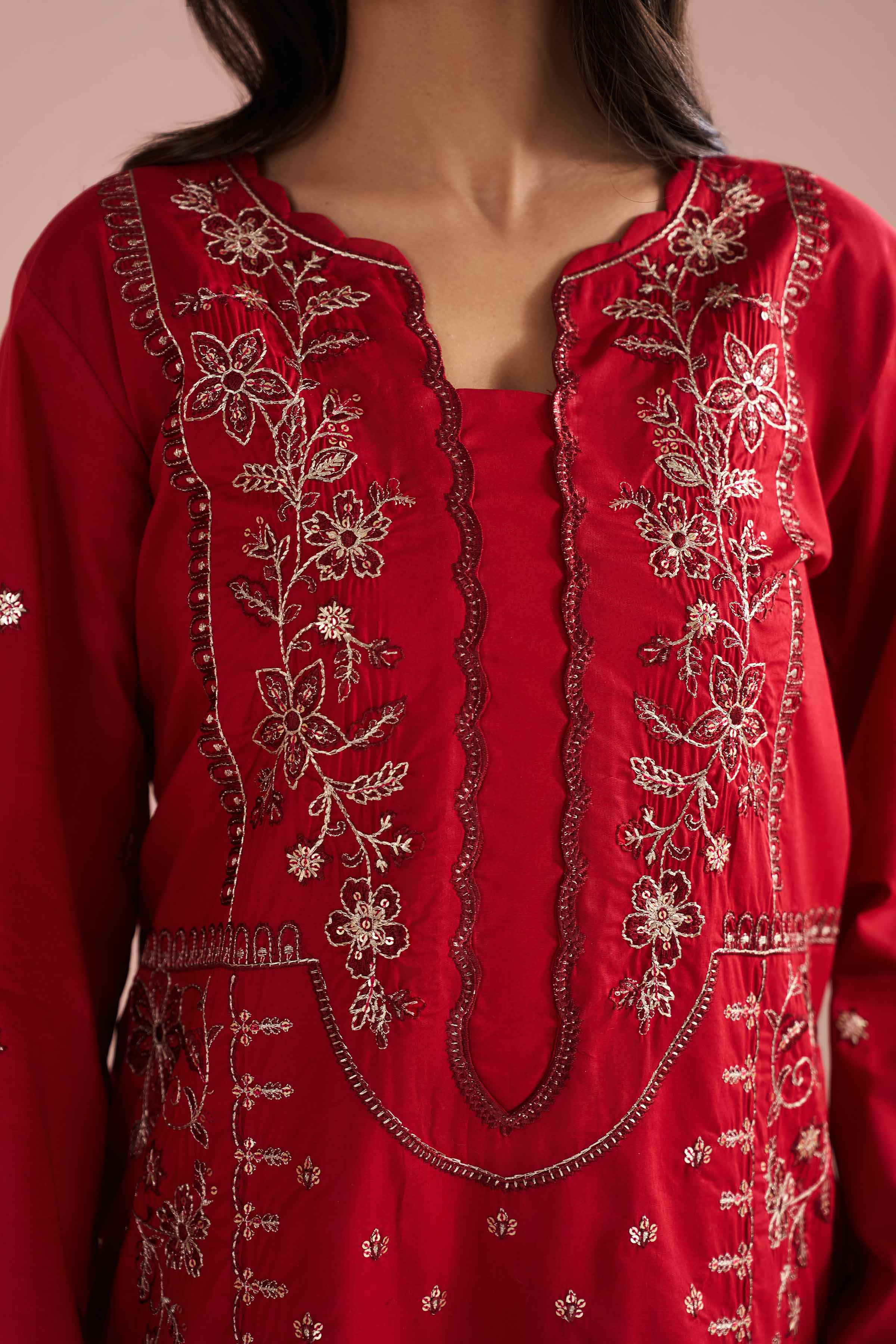 2 Piece - Embroidered Suit - PE26-237