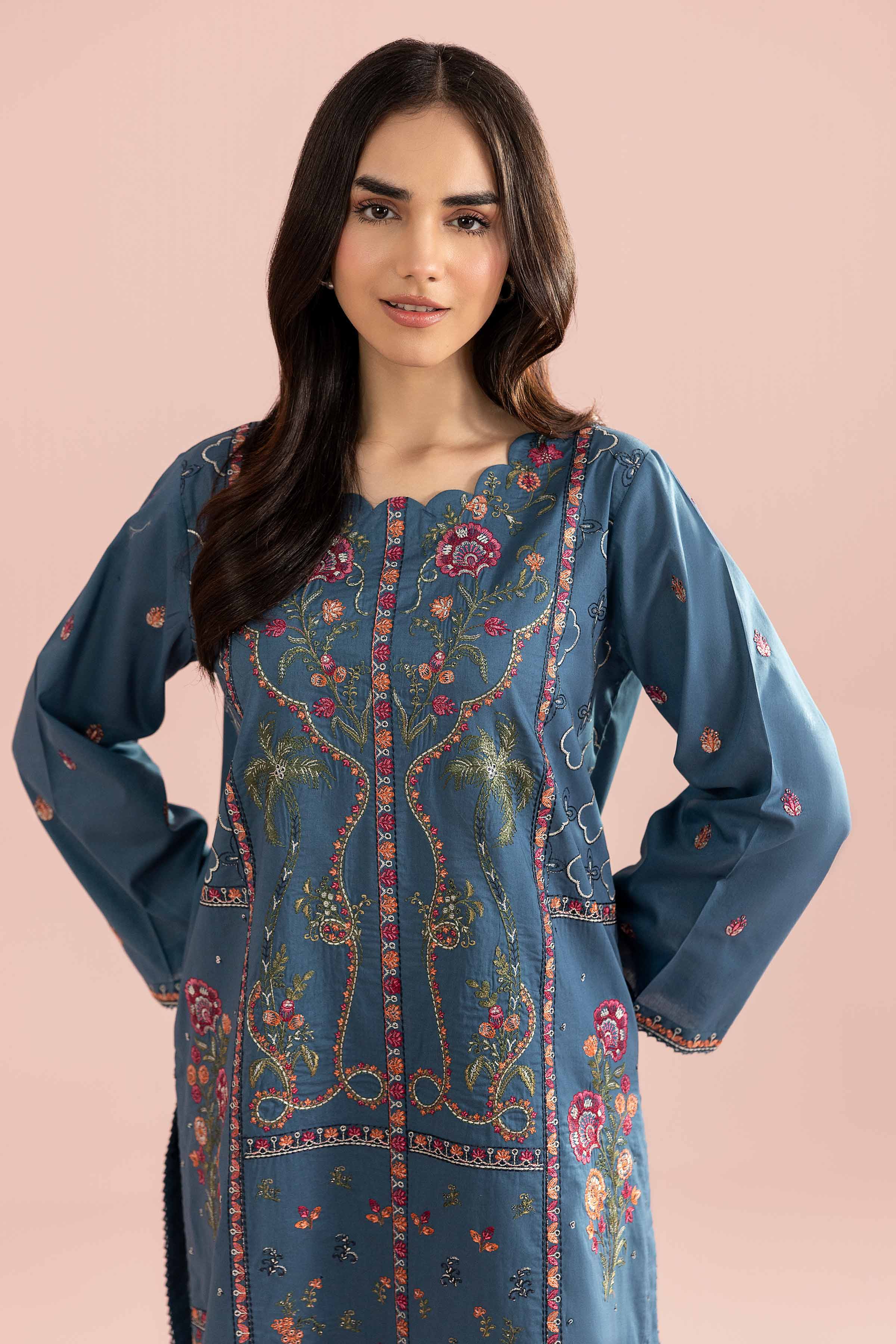 2 Piece - Embroidered Suit - PE26-244