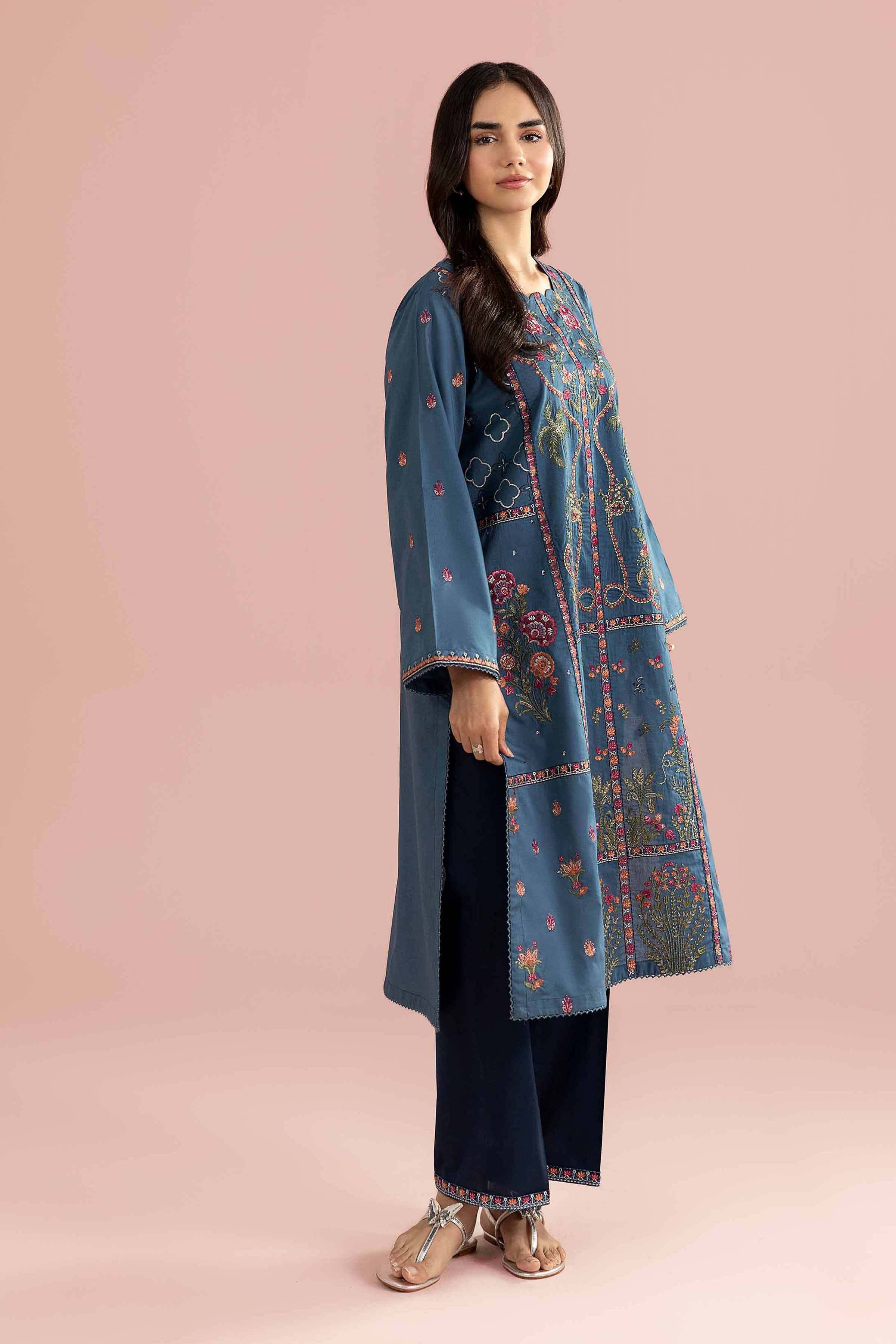 2 Piece - Embroidered Suit - PE26-244