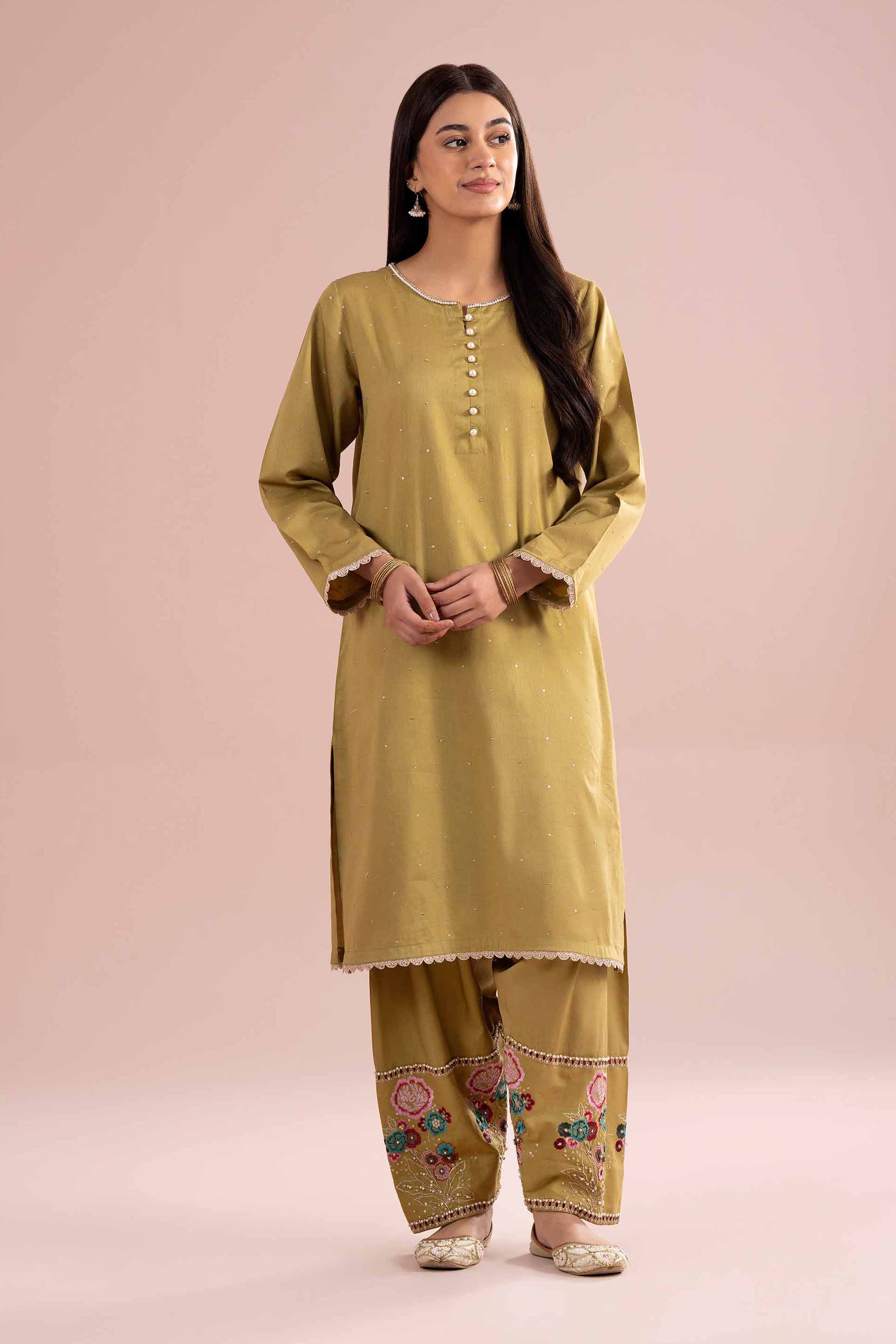 2 Piece - Embroidered Suit - PE26-247