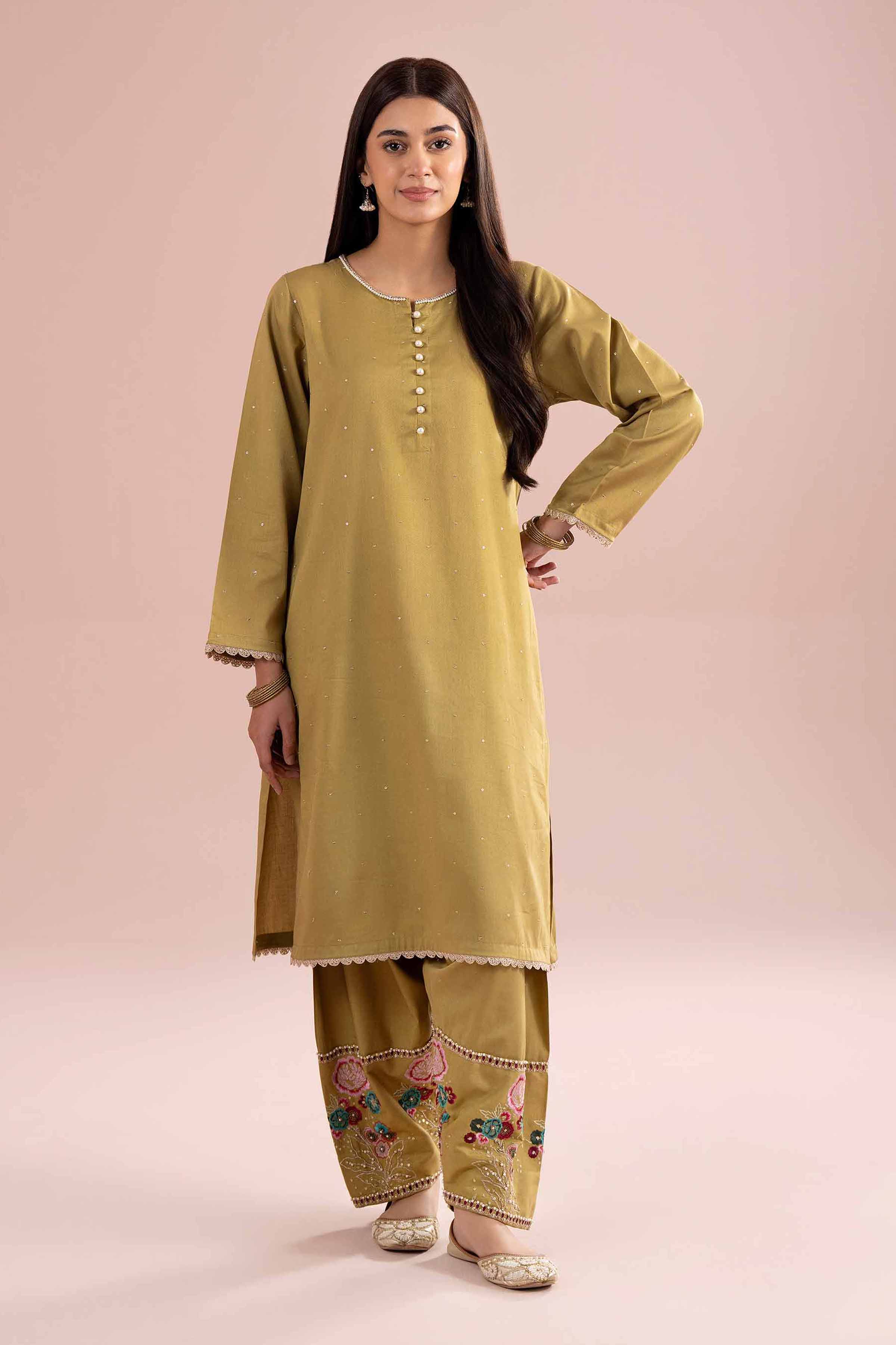 2 Piece - Embroidered Suit - PE26-247