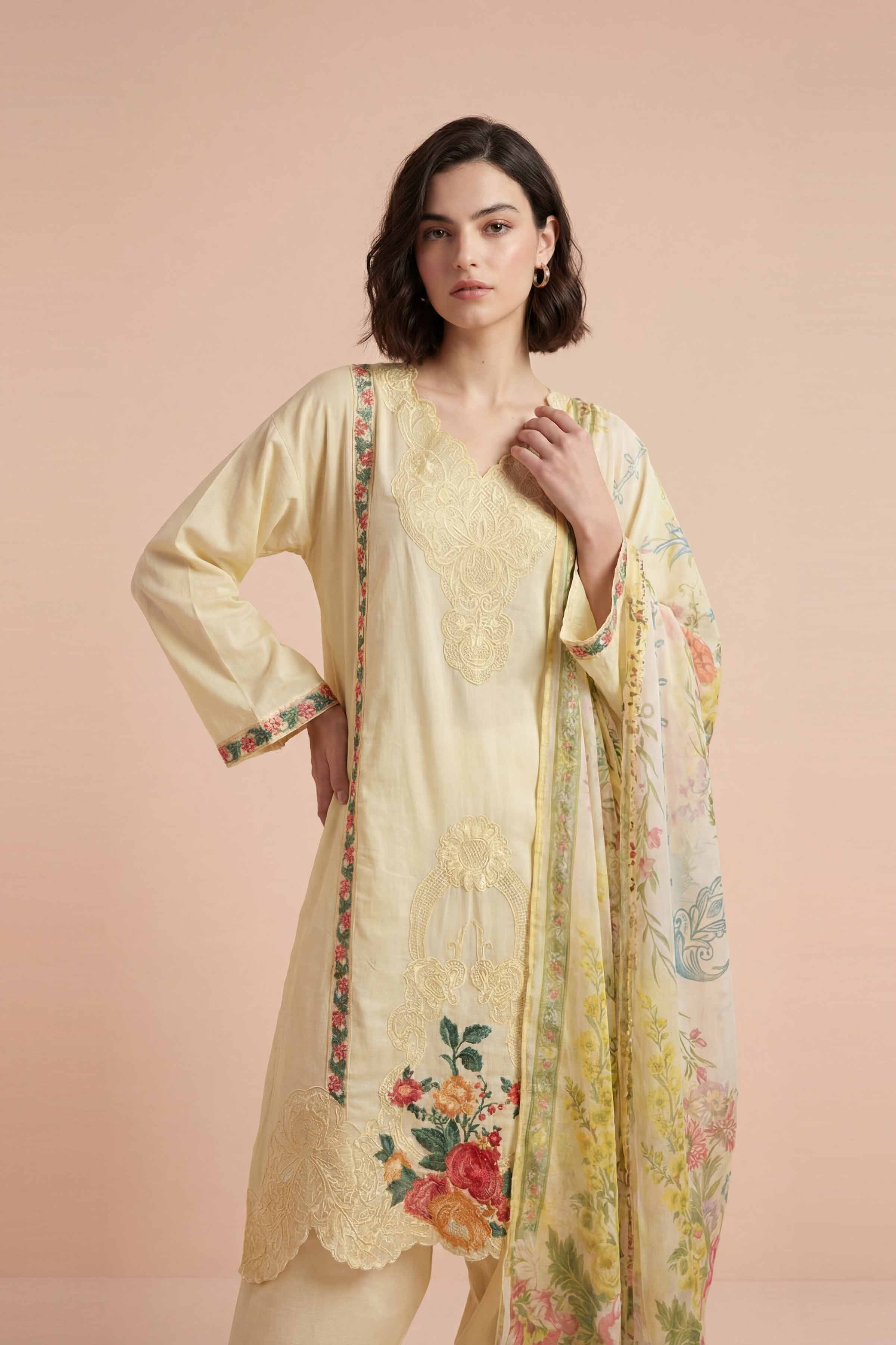 3 Piece - Embroidered Suit - PE26-318