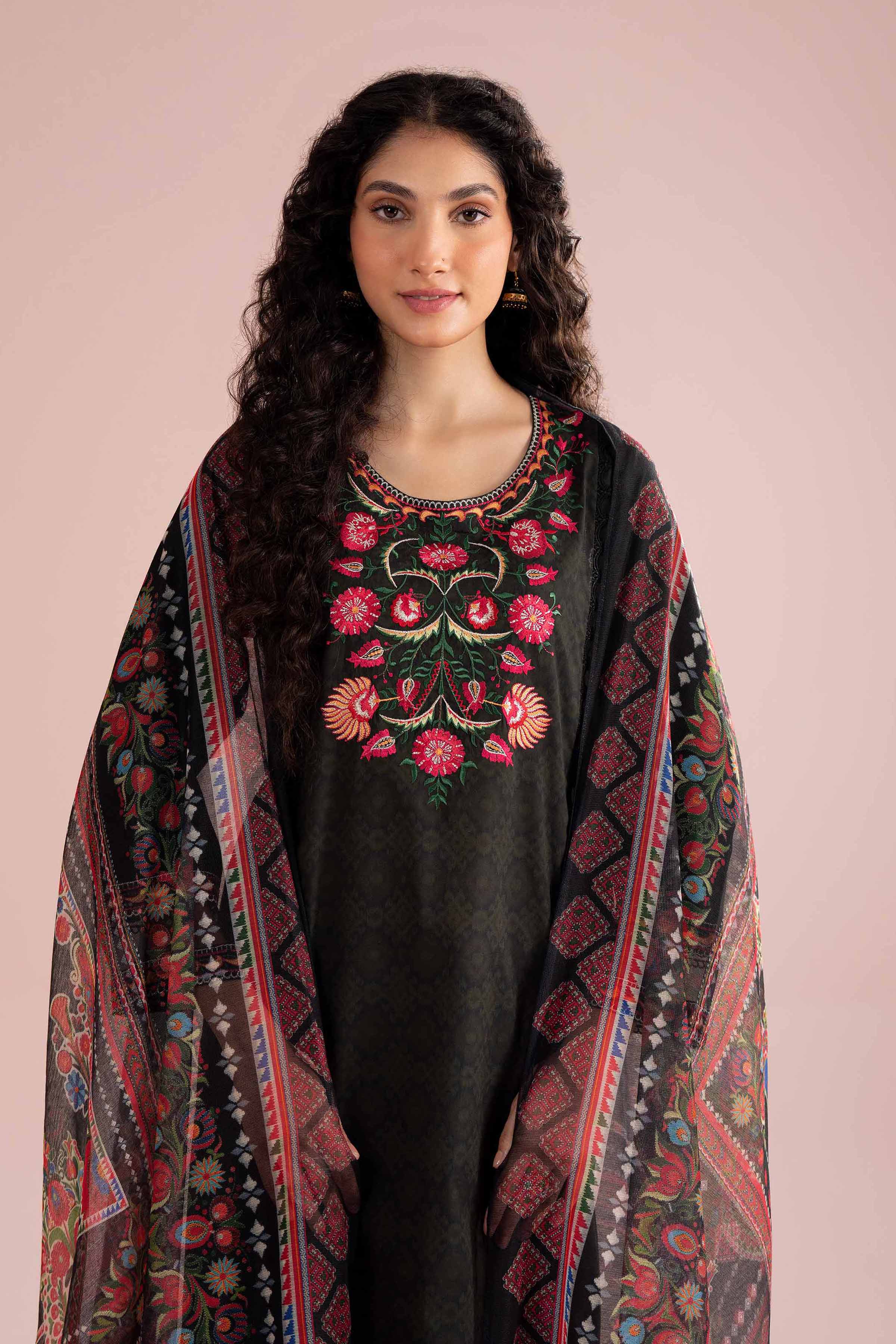 3 Piece - Embroidered Suit - PE26-329