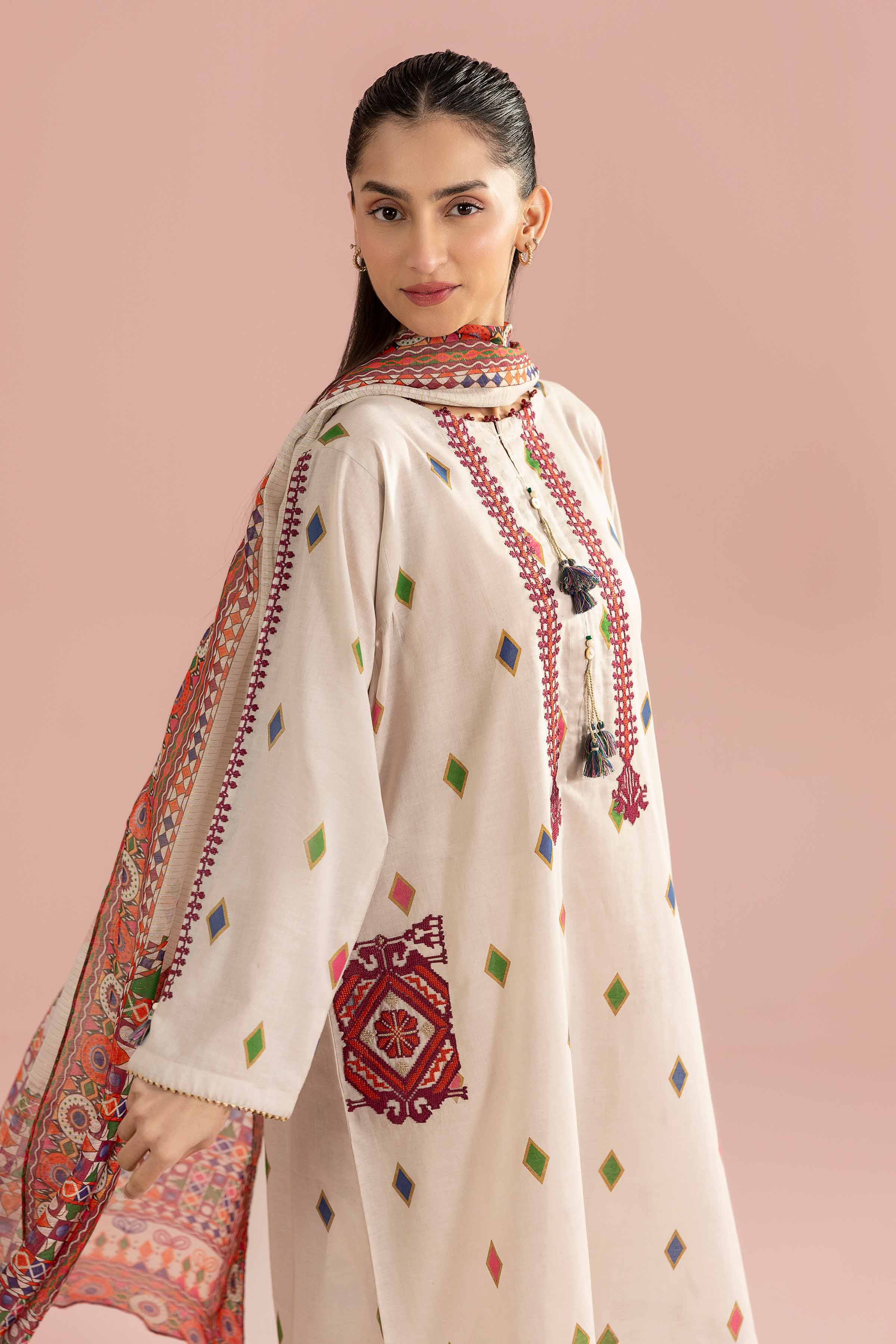 https://cdn.shopify.com/s/files/1/0534/2065/4791/files/PE26-335-_5.jpg?v=1770698157