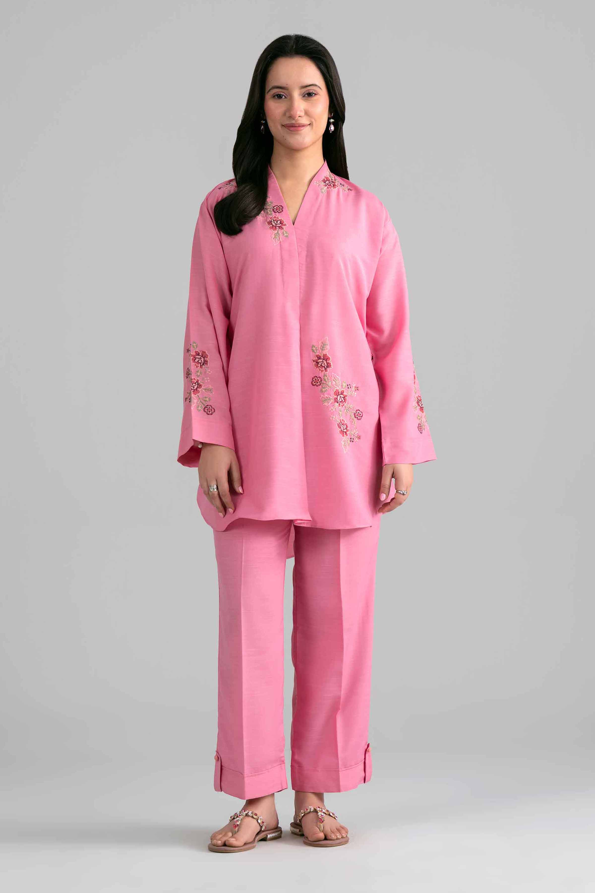https://cdn.shopify.com/s/files/1/0534/2065/4791/files/PE26-401-_4.jpg?v=1775713959