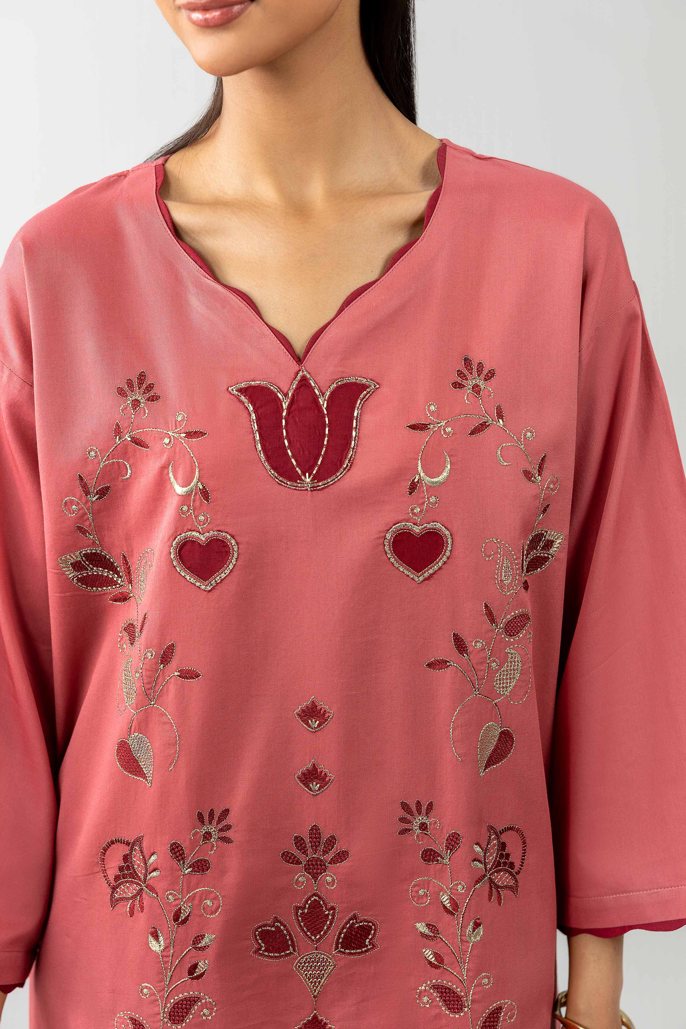 https://cdn.shopify.com/s/files/1/0534/2065/4791/files/PE26-467-_8.jpg?v=1776077966