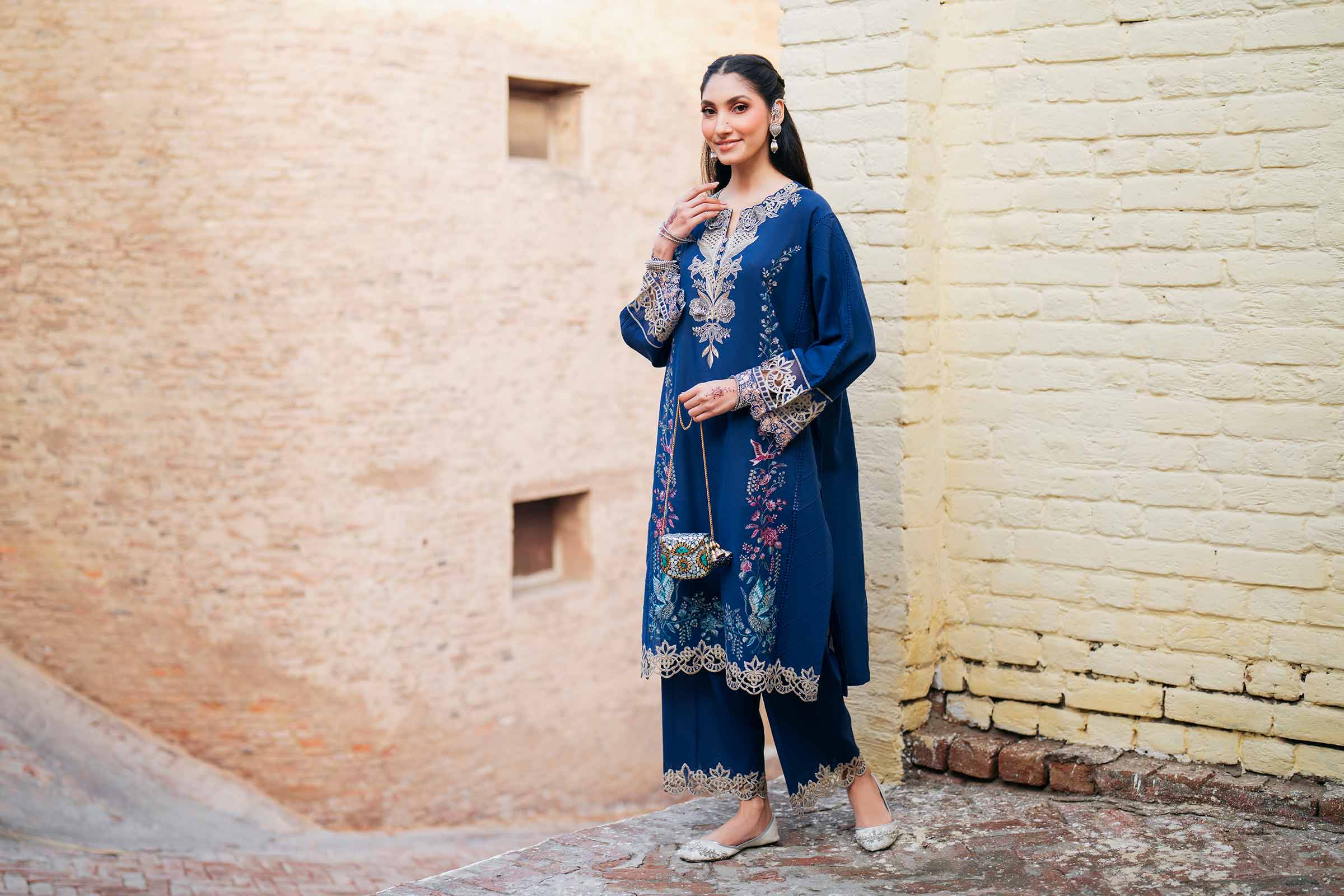 2 Piece - Embroidered Suit - PE26-47