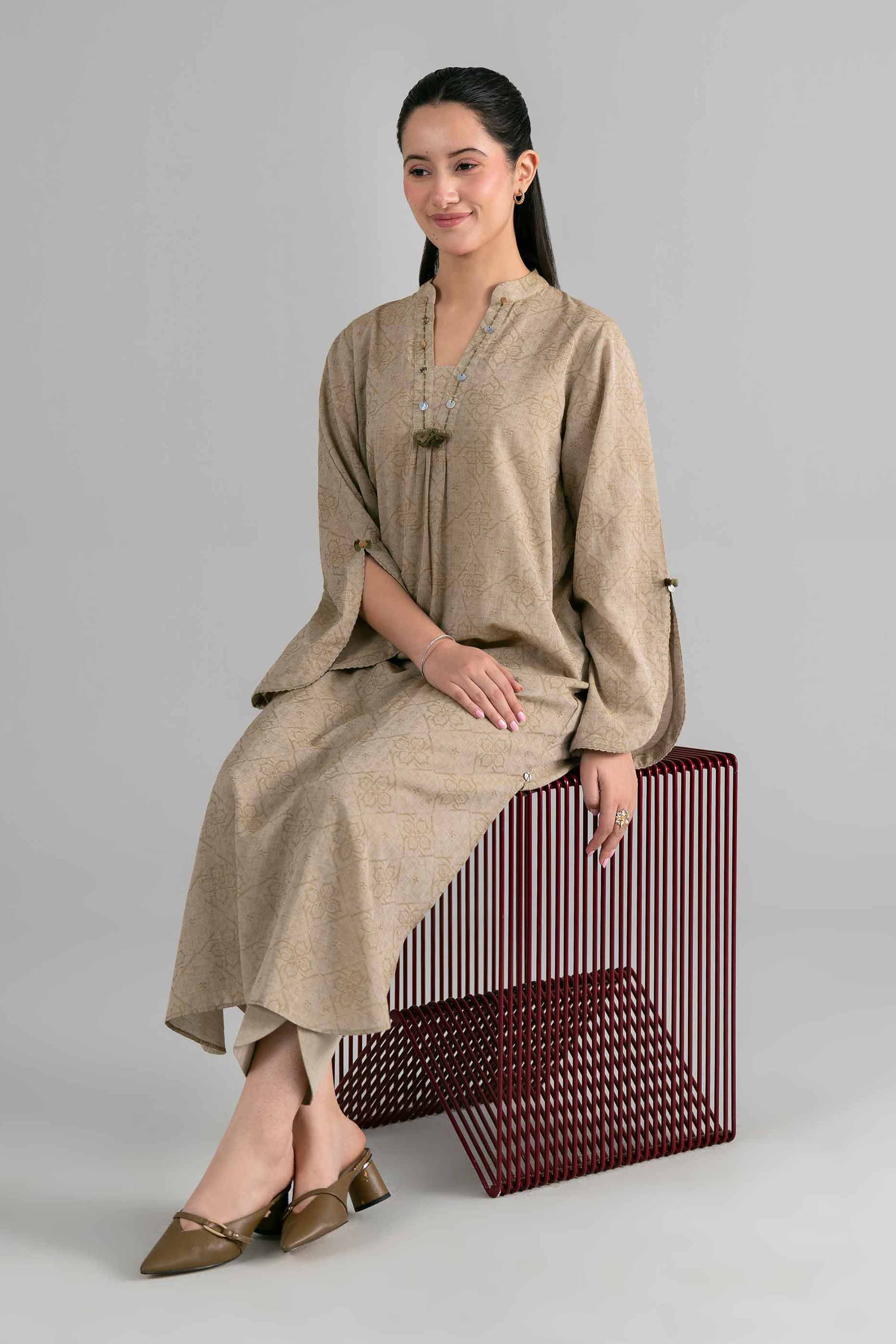 https://cdn.shopify.com/s/files/1/0534/2065/4791/files/PE26-531-_8.jpg?v=1775714751