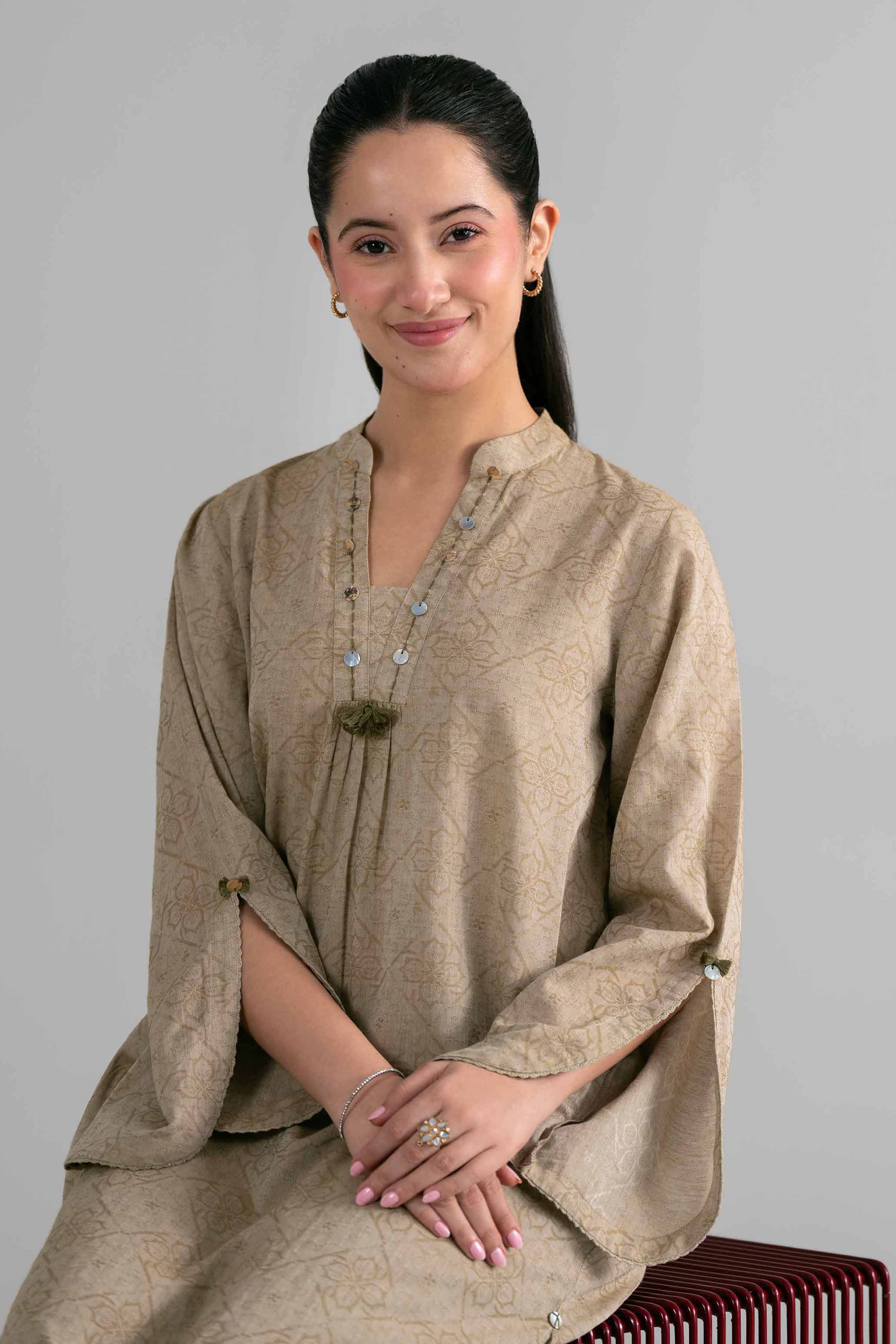 https://cdn.shopify.com/s/files/1/0534/2065/4791/files/PE26-531-_9.jpg?v=1775714723