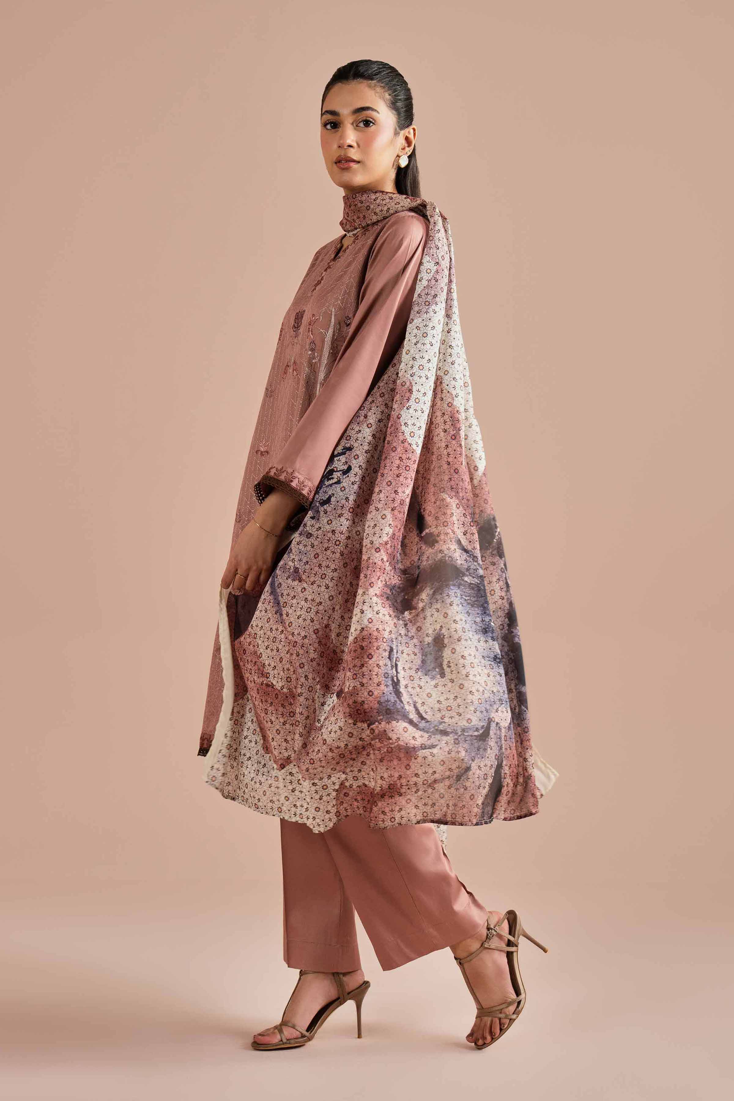 3 Piece - Embroidered Suit - PE26-61