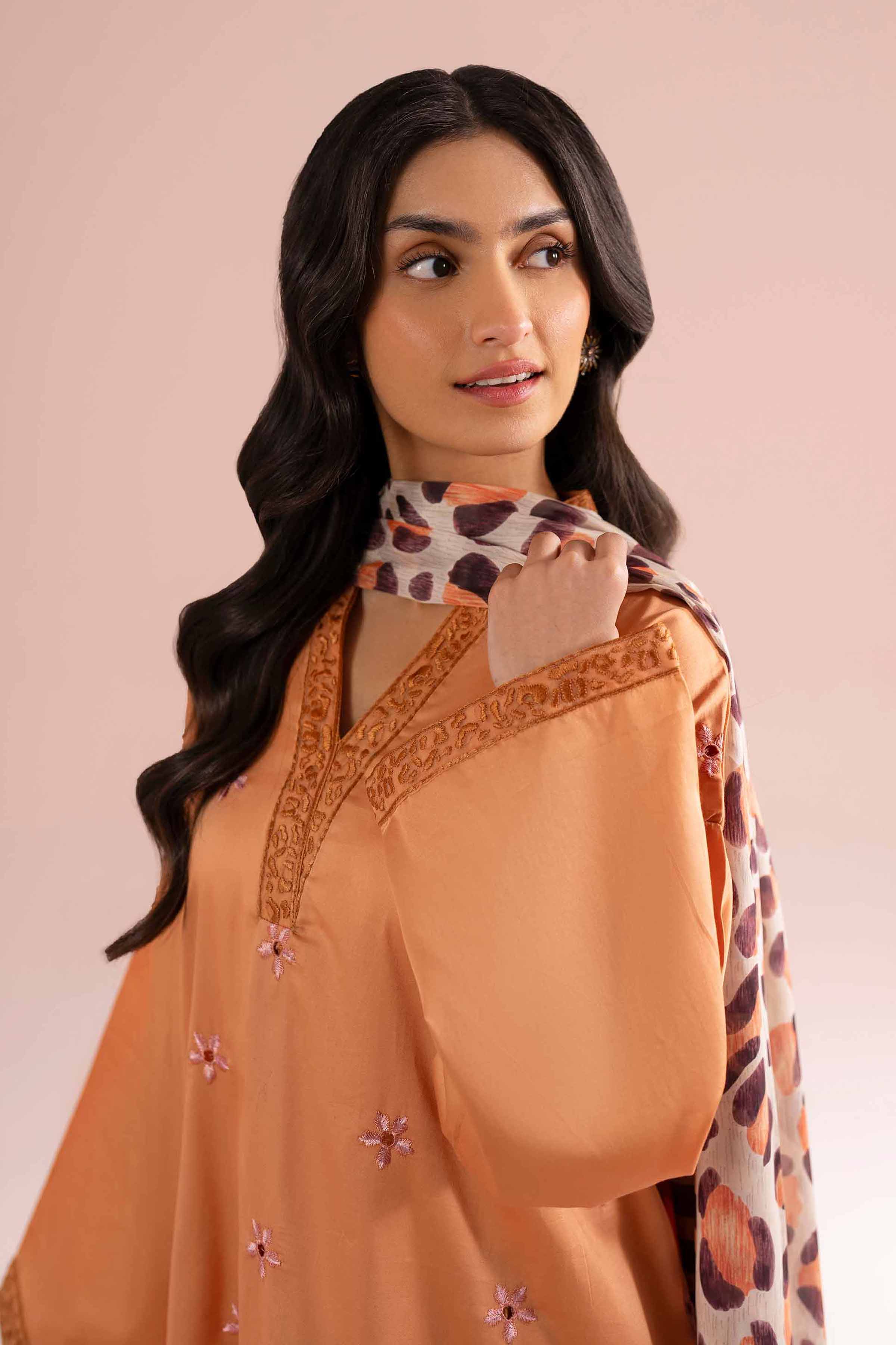 3 Piece - Embroidered Suit - PE26-62