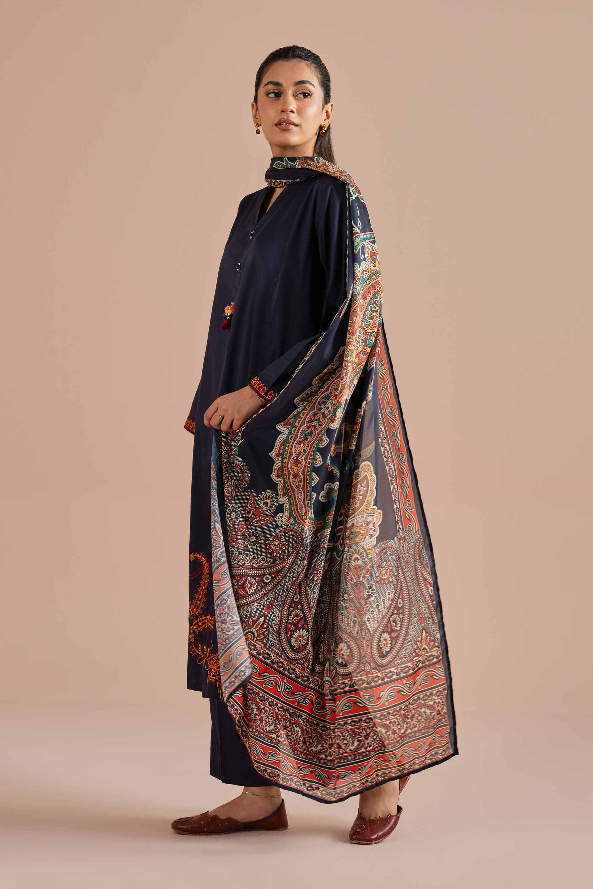 3 Piece - Embroidered Suit - PE26-65