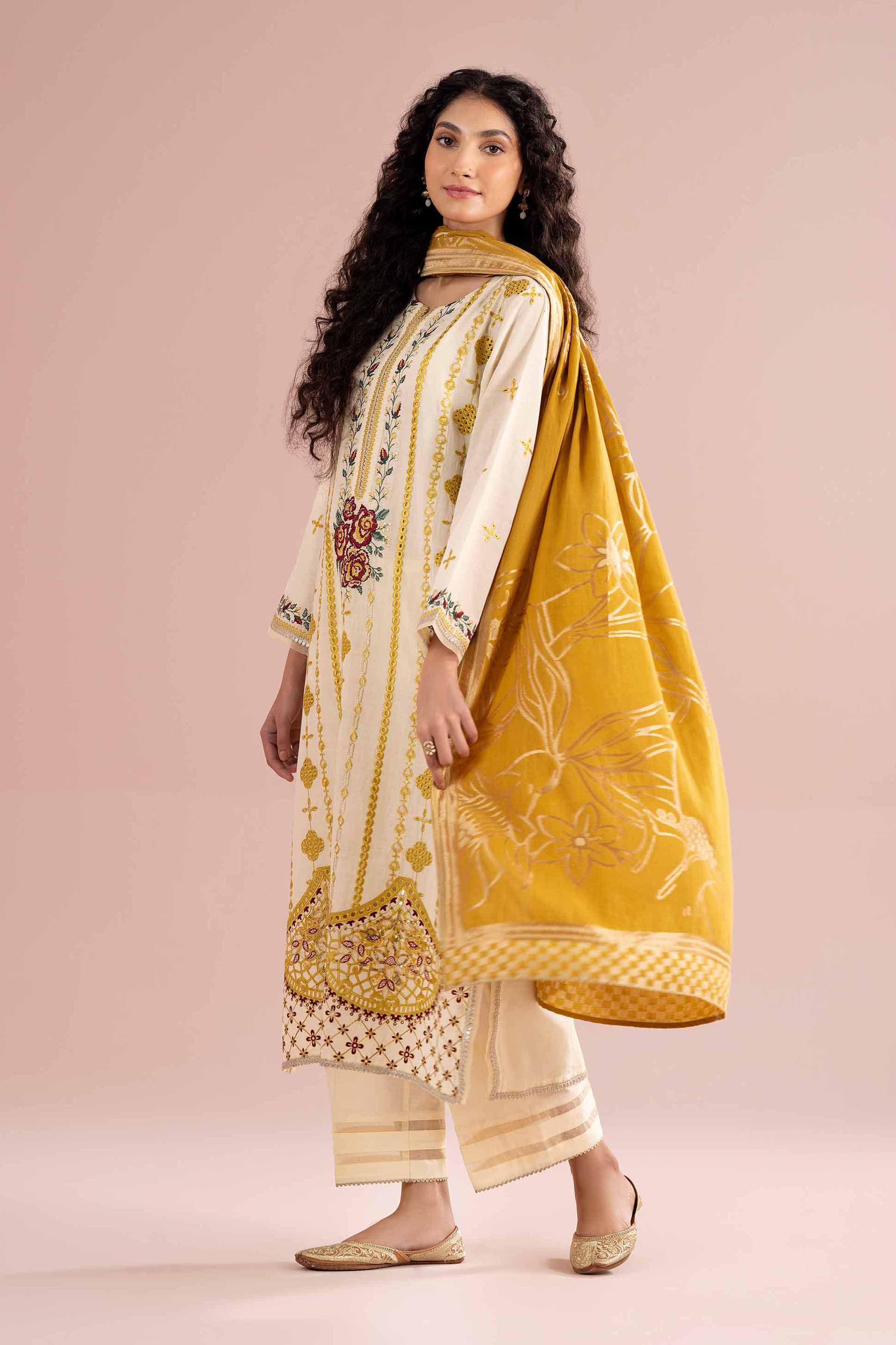3 Piece - Embroidered Suit - PE26-75