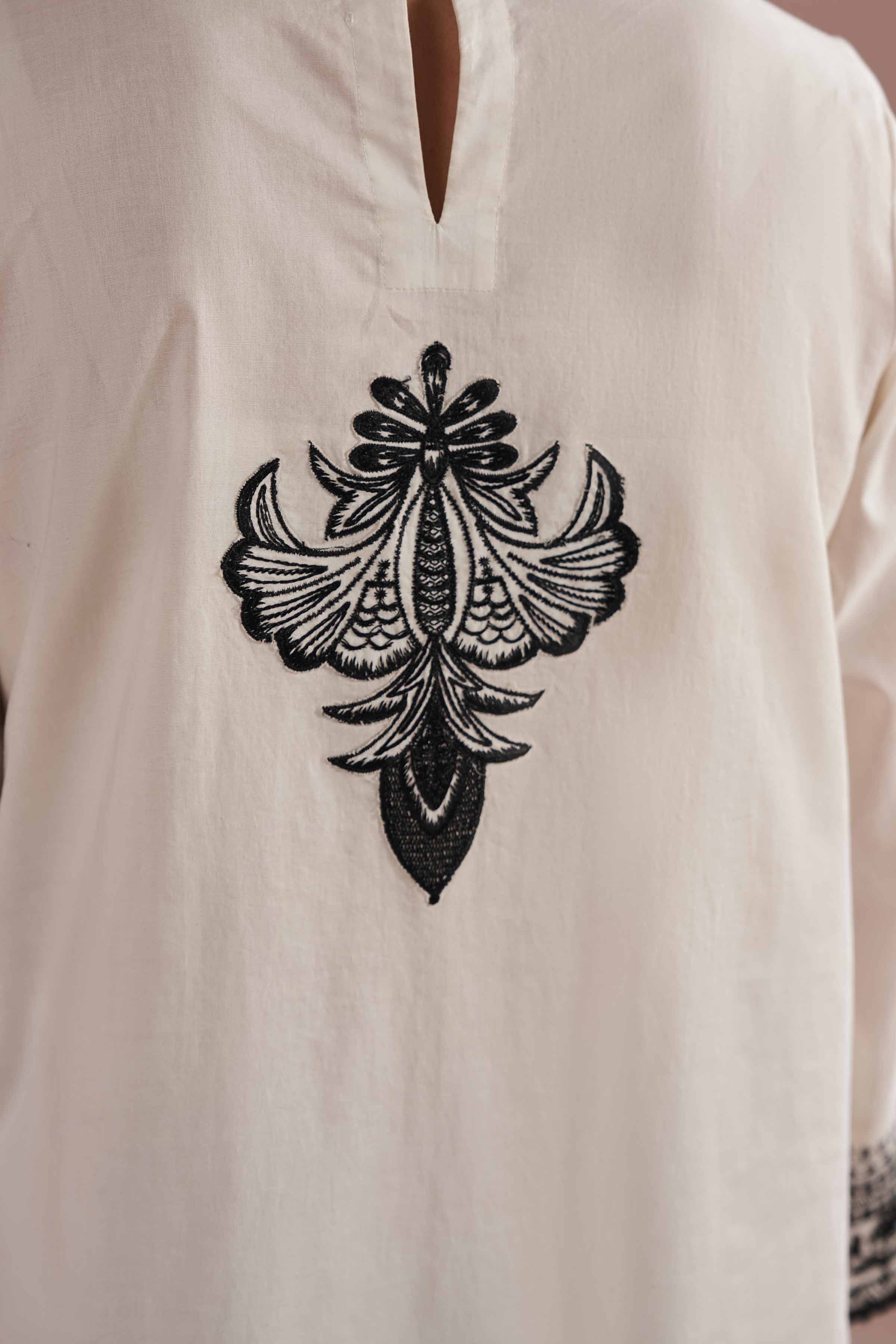 https://cdn.shopify.com/s/files/1/0534/2065/4791/files/PE26-94-_10.jpg?v=1769757138
