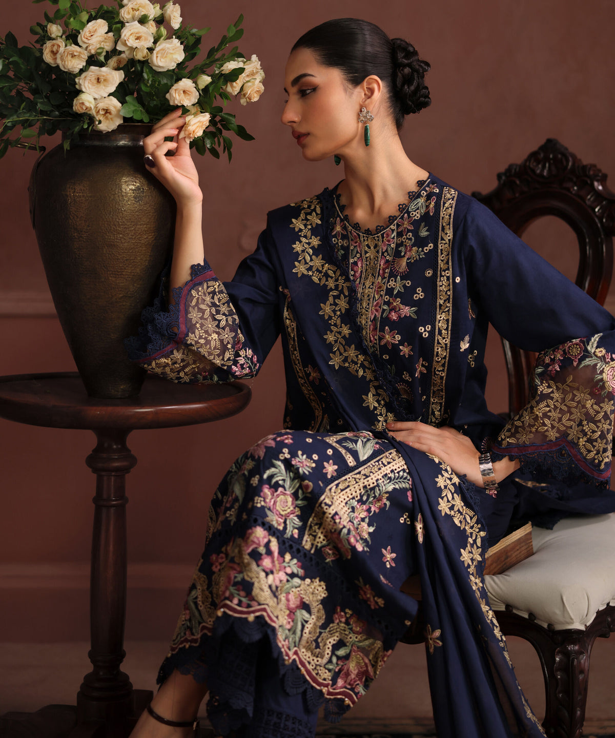 3 Piece - Embroidered Jacquard Suit PES2SCHMV625