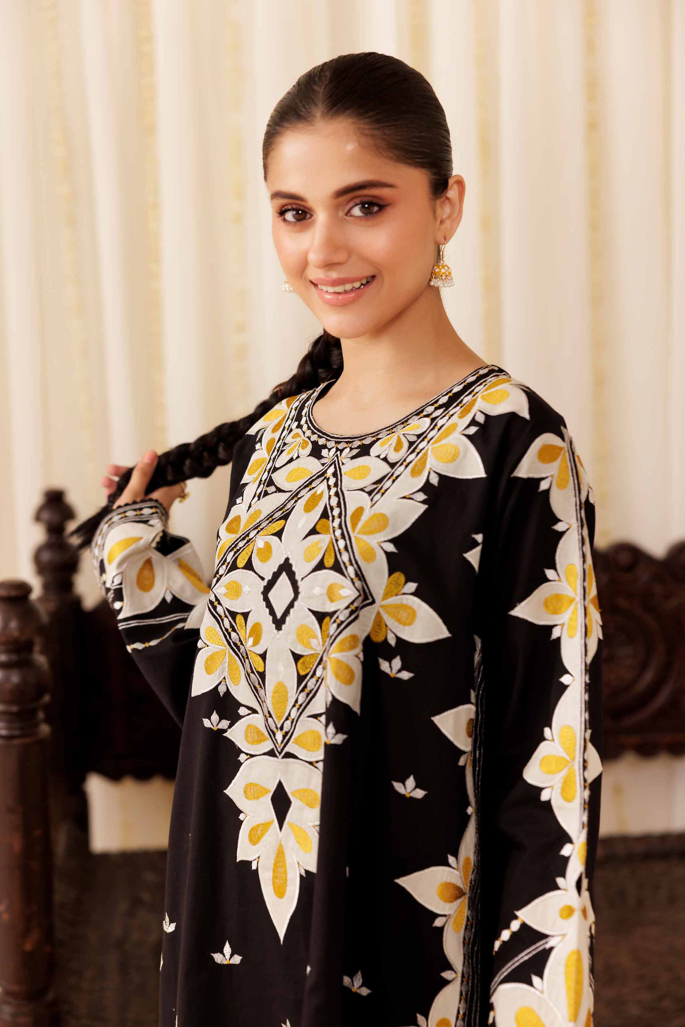 2 Piece - Embroidered Suit - PFE25-33