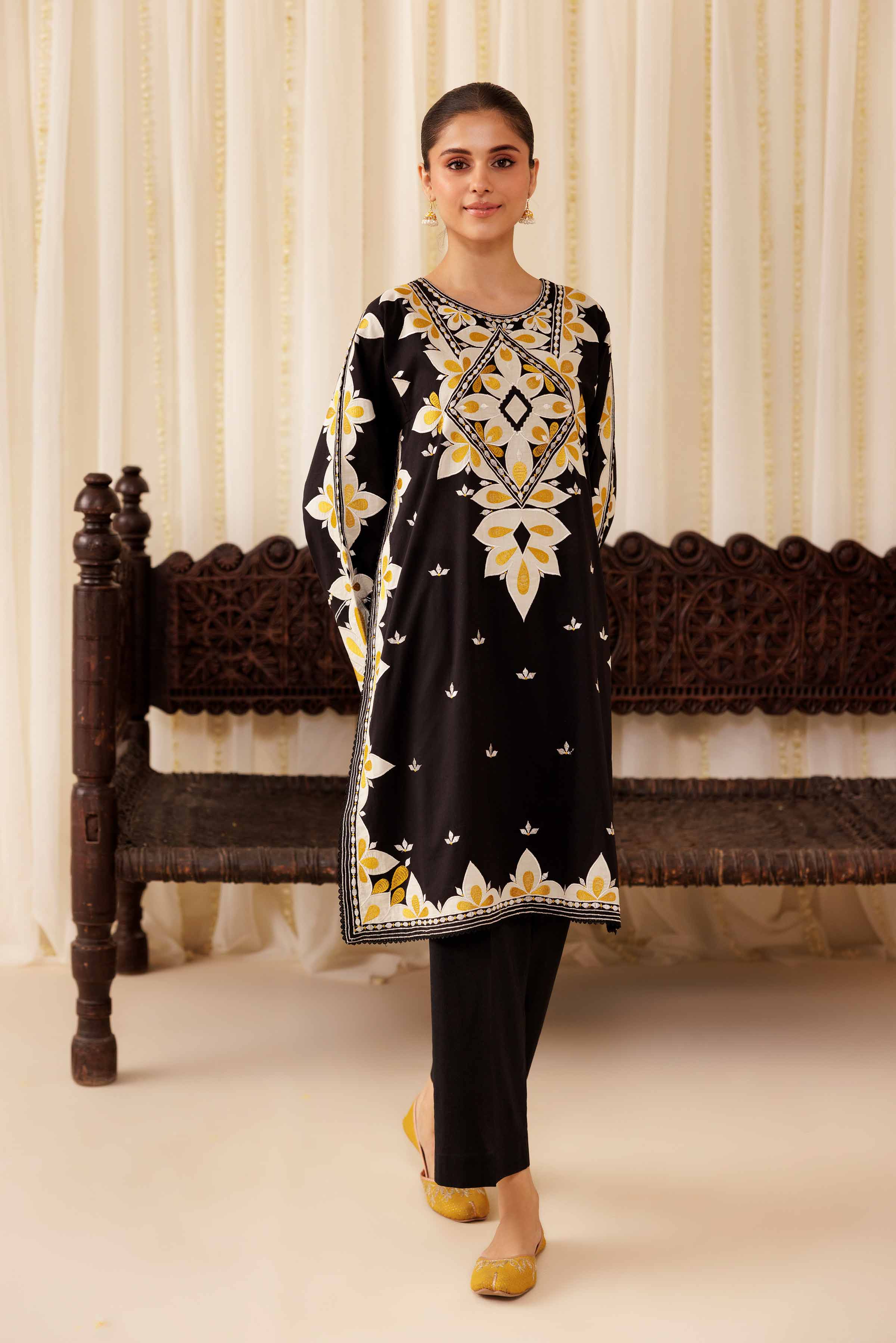 2 Piece - Embroidered Suit - PFE25-33