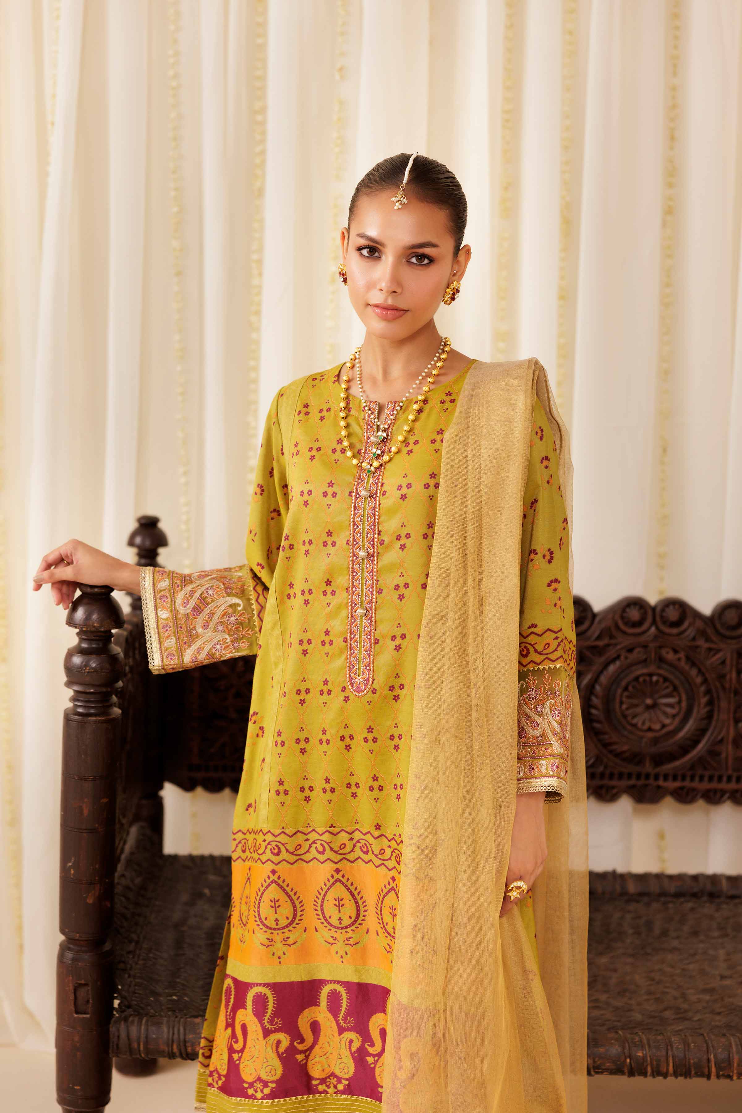 3 Piece - Printed Embroidered Suit - PFE25-40