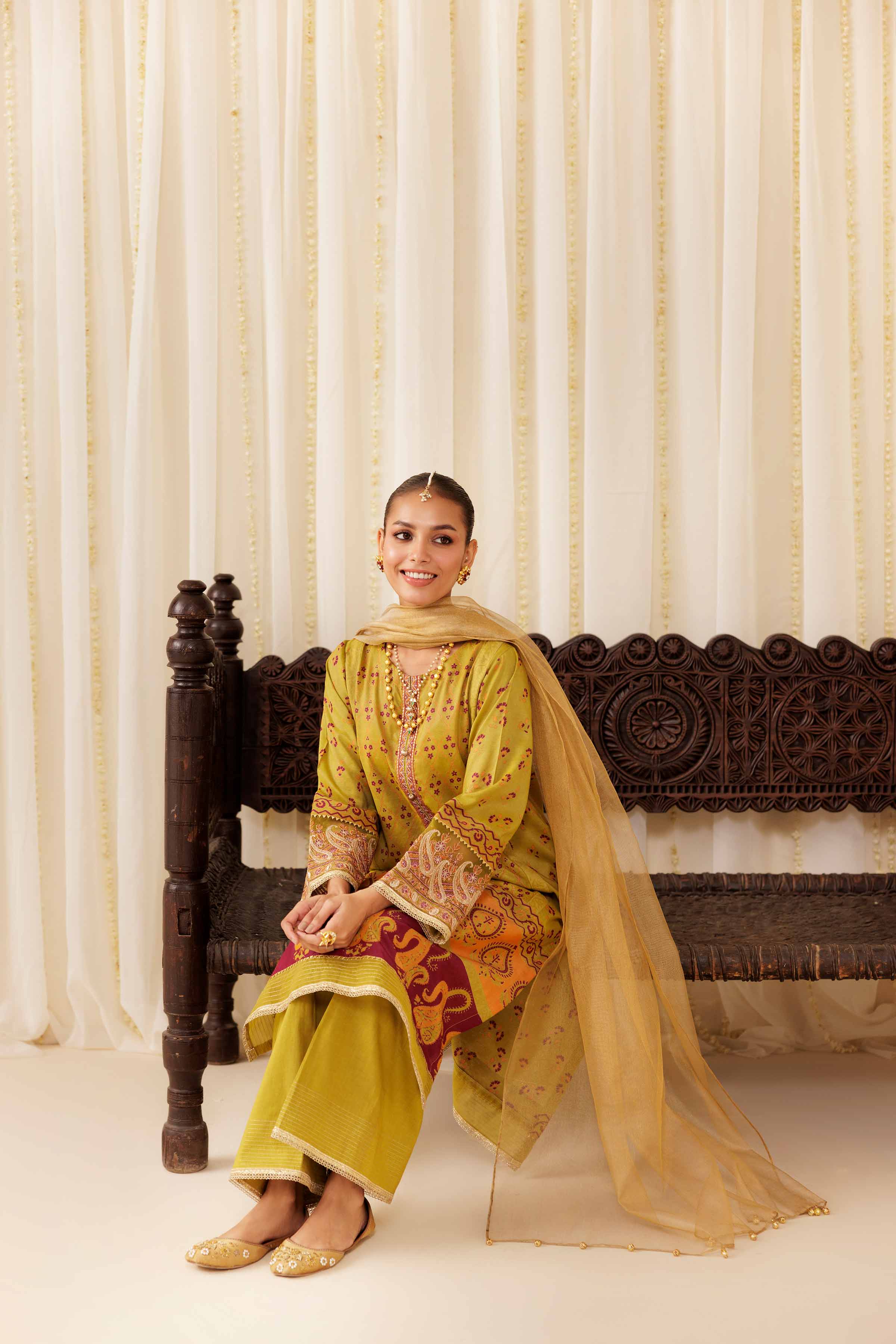 3 Piece - Printed Embroidered Suit - PFE25-40