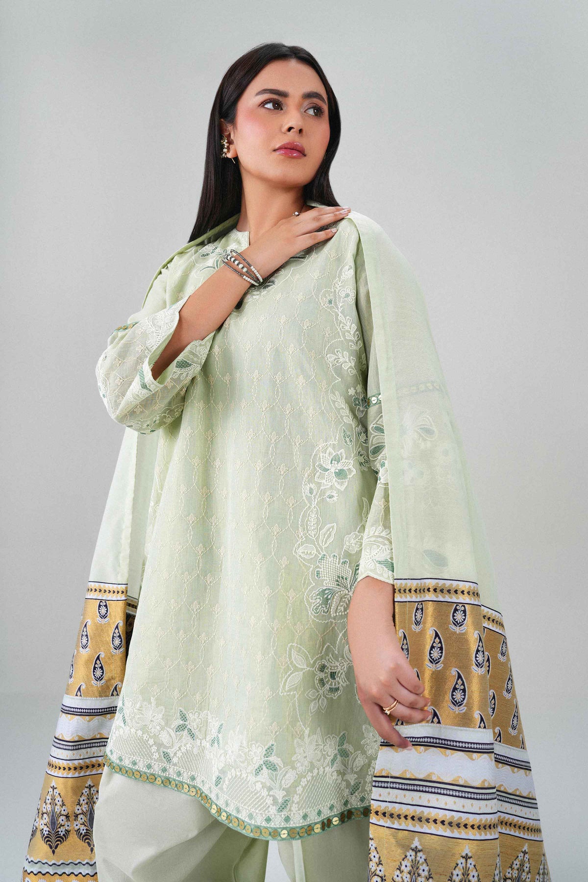 3 Piece - Embroidered Suit - PFE26-43