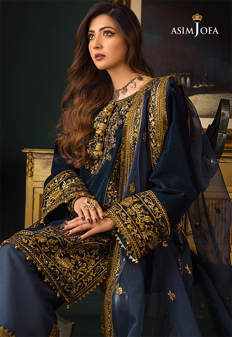 AJMR-09 EMBROIDERED VELVET 3 PCS